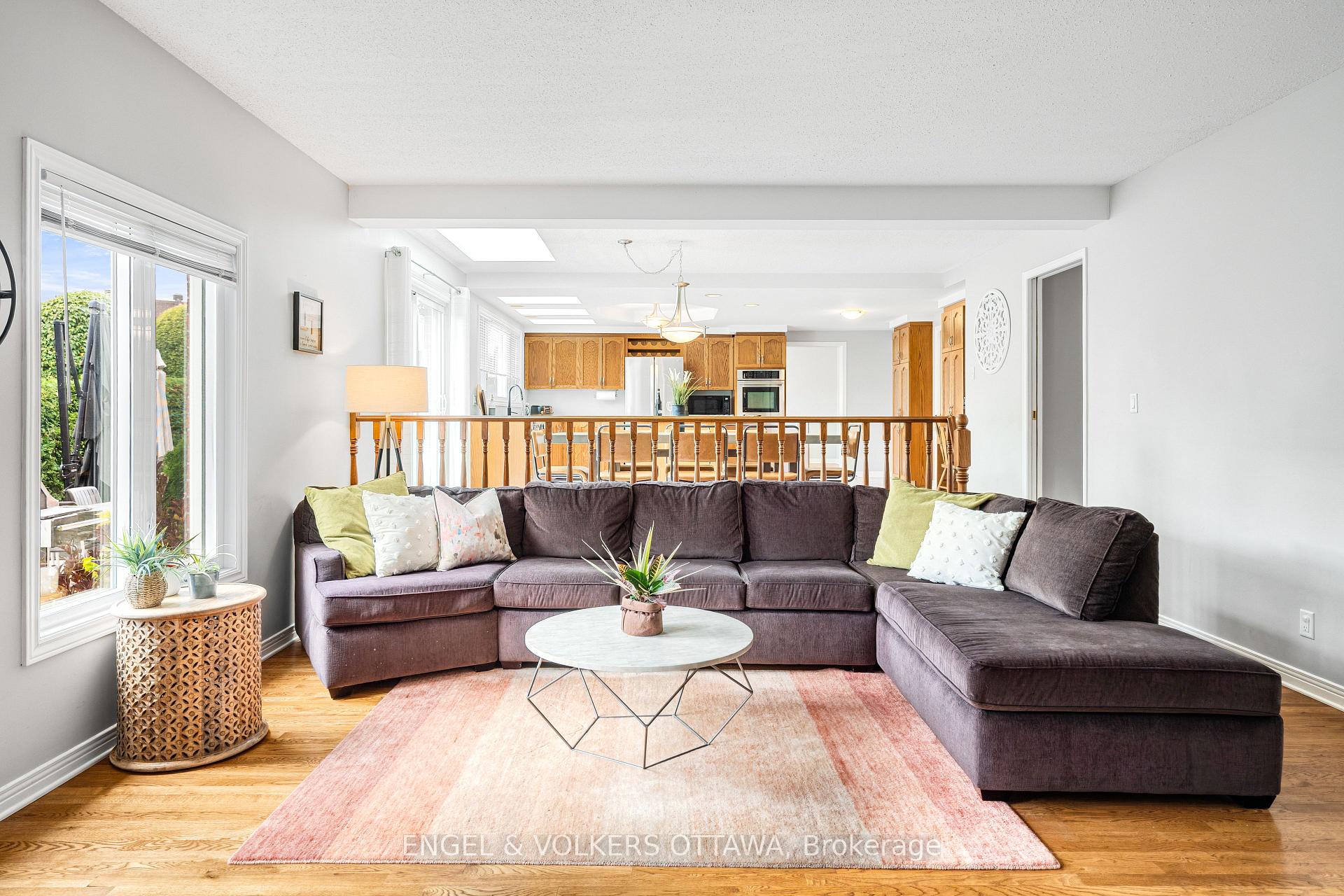 Photo 21 of 6 Holly Ridge, Ottawa, Stittsville (Central) — HOMEH