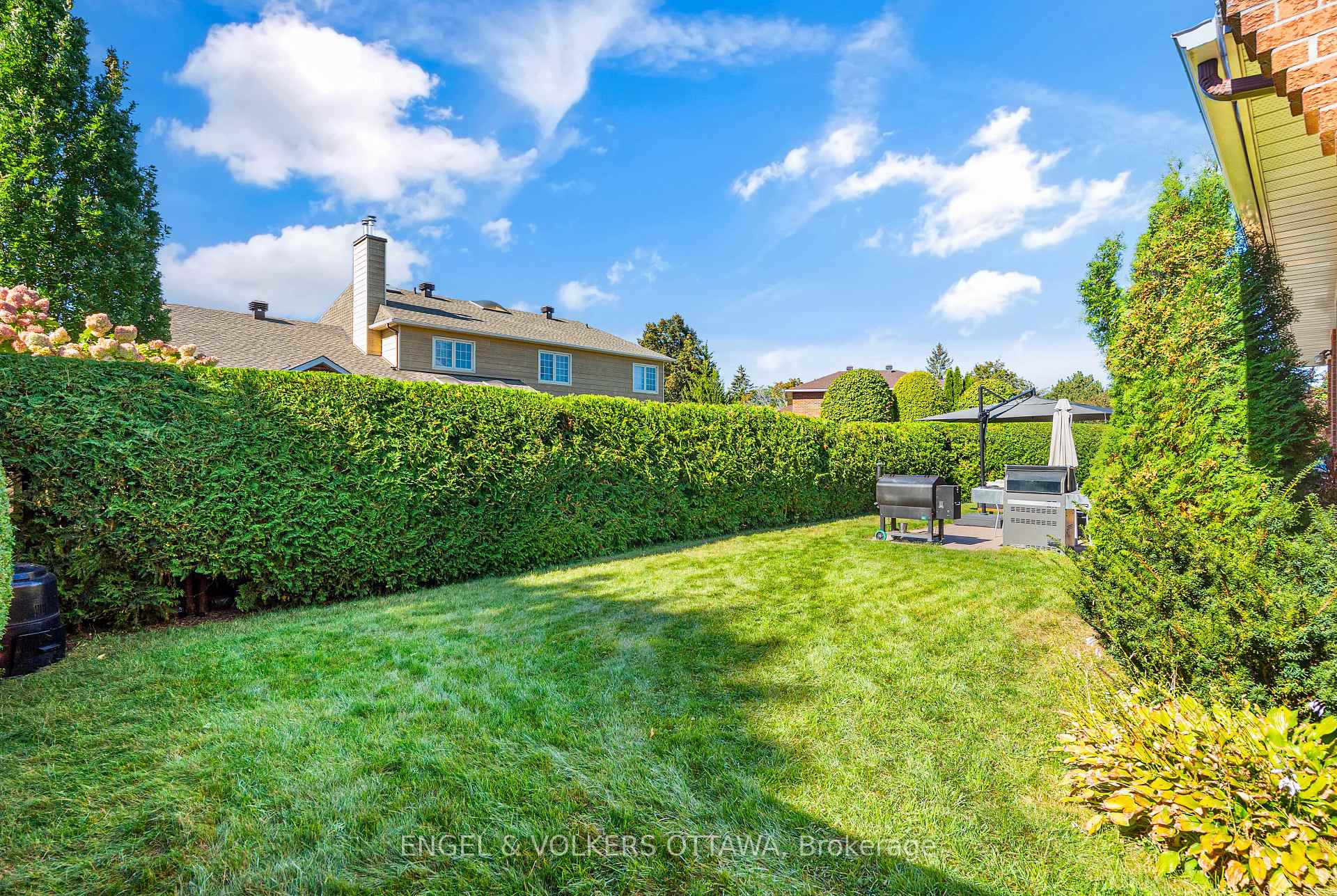 Photo 48 of 6 Holly Ridge, Ottawa, Stittsville (Central) — HOMEH