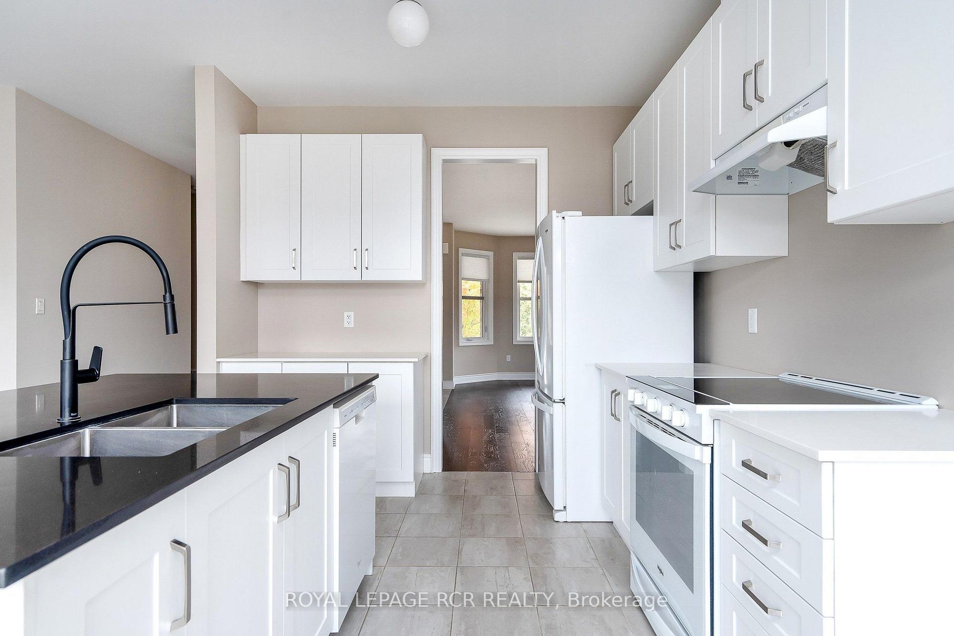 Photo 24 of 213 Mary Street, Clearview, Creemore — HOMEH