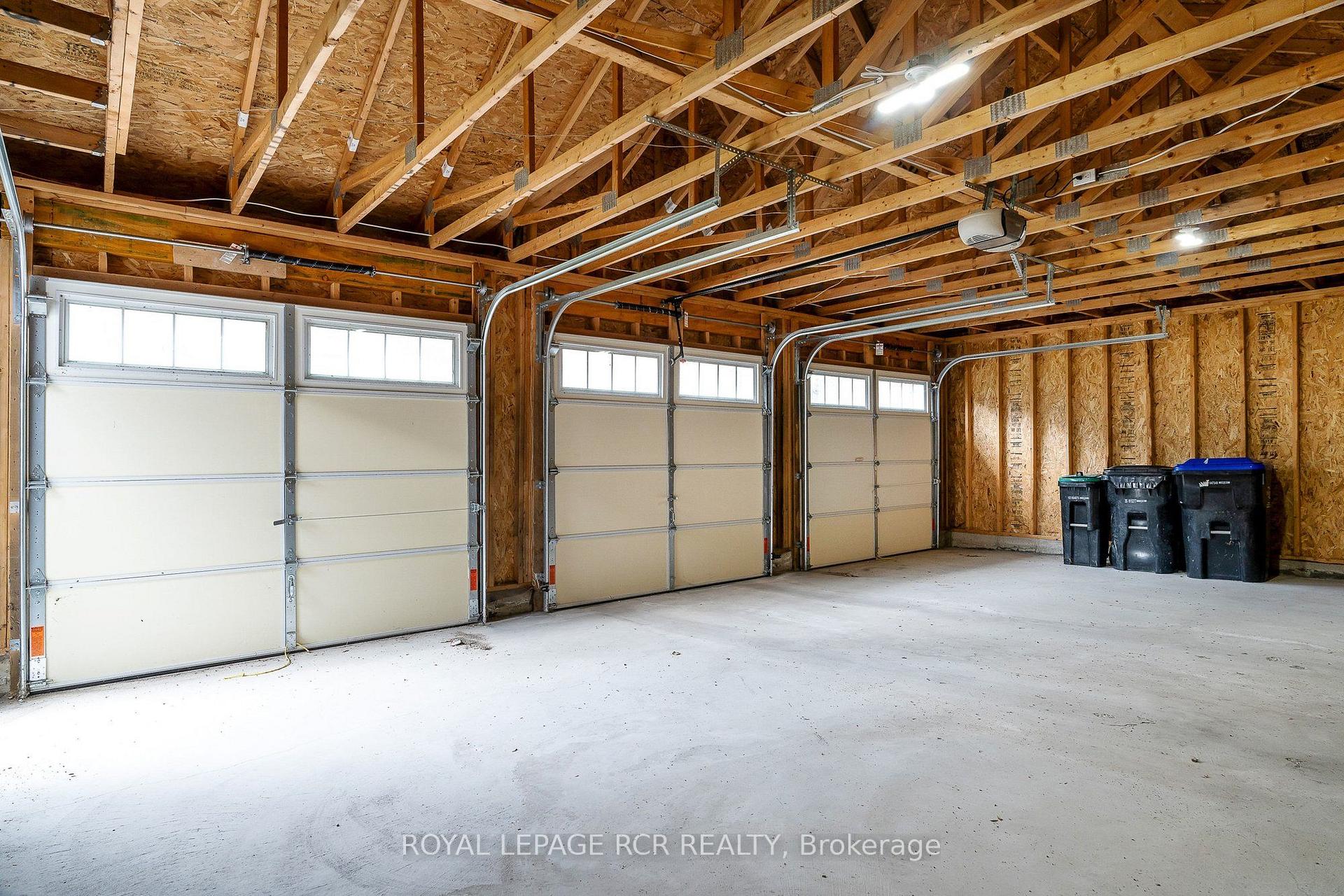 Photo 42 of 213 Mary Street, Clearview, Creemore — HOMEH