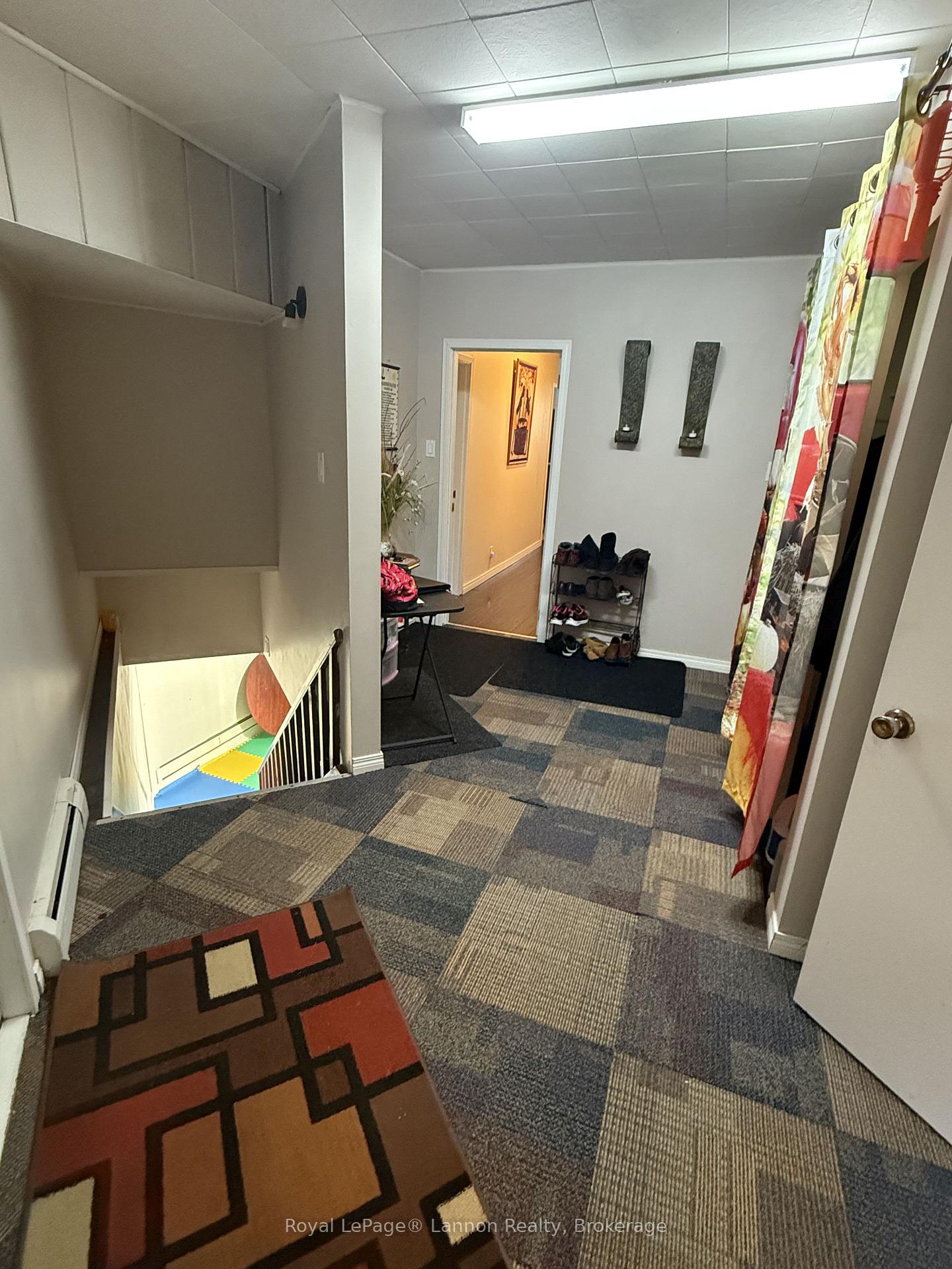 Photo 11 of 24 First Avenue, Sioux Lookout — HOMEH