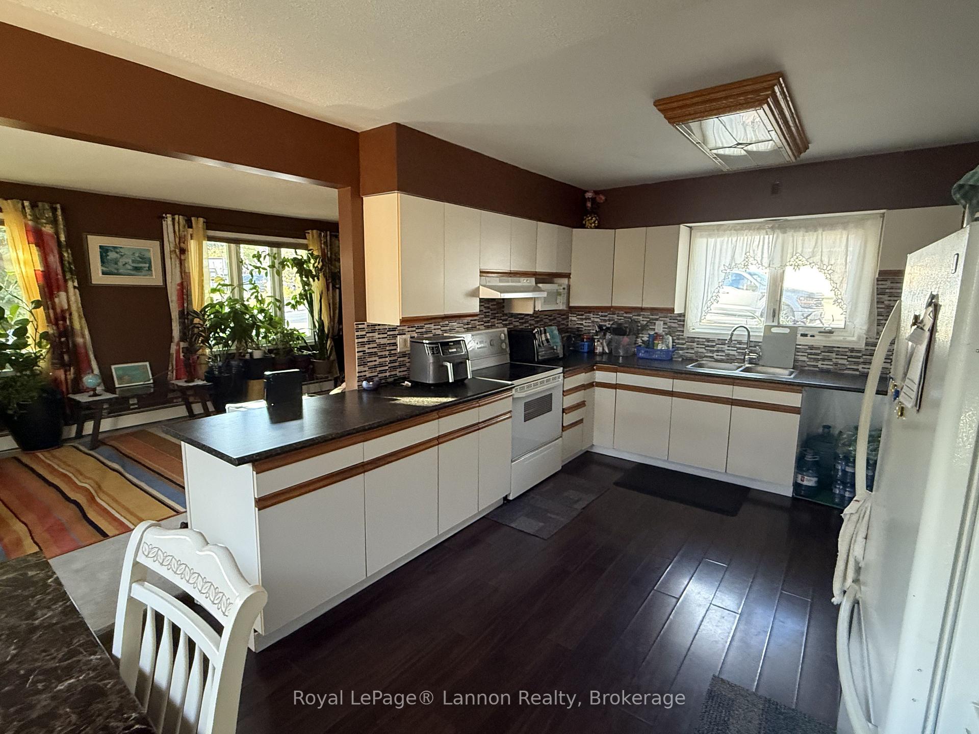 Photo 19 of 24 First Avenue, Sioux Lookout — HOMEH