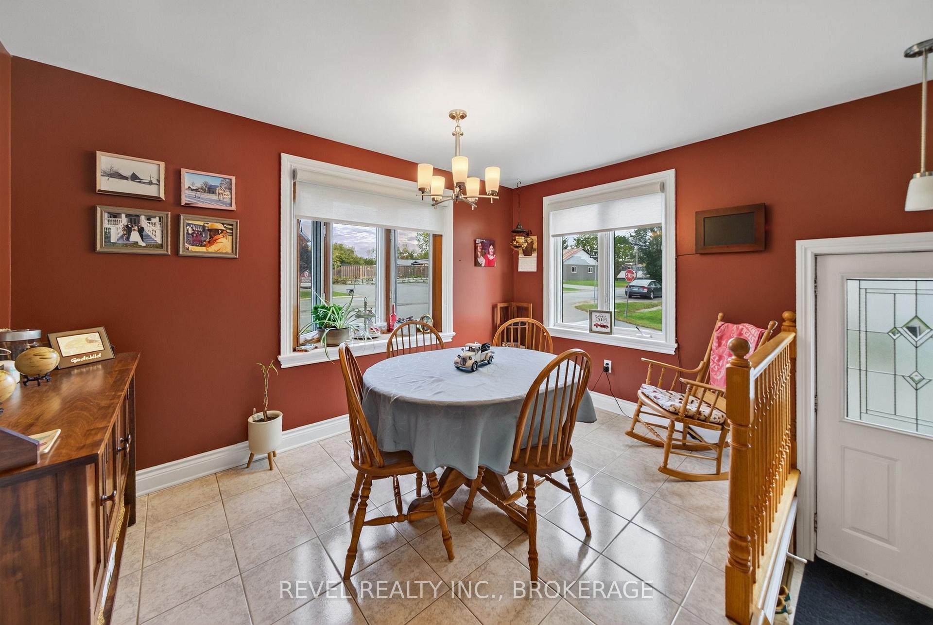 Photo 10 of 4682 Latimer Road, Frontenac, Frontenac South — HOMEH