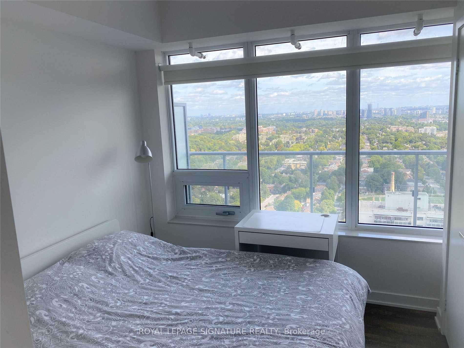 Photo 10 of Unit 3004, 99 Broadway Avenue, Toronto, Mount Pleasant West — HOMEH