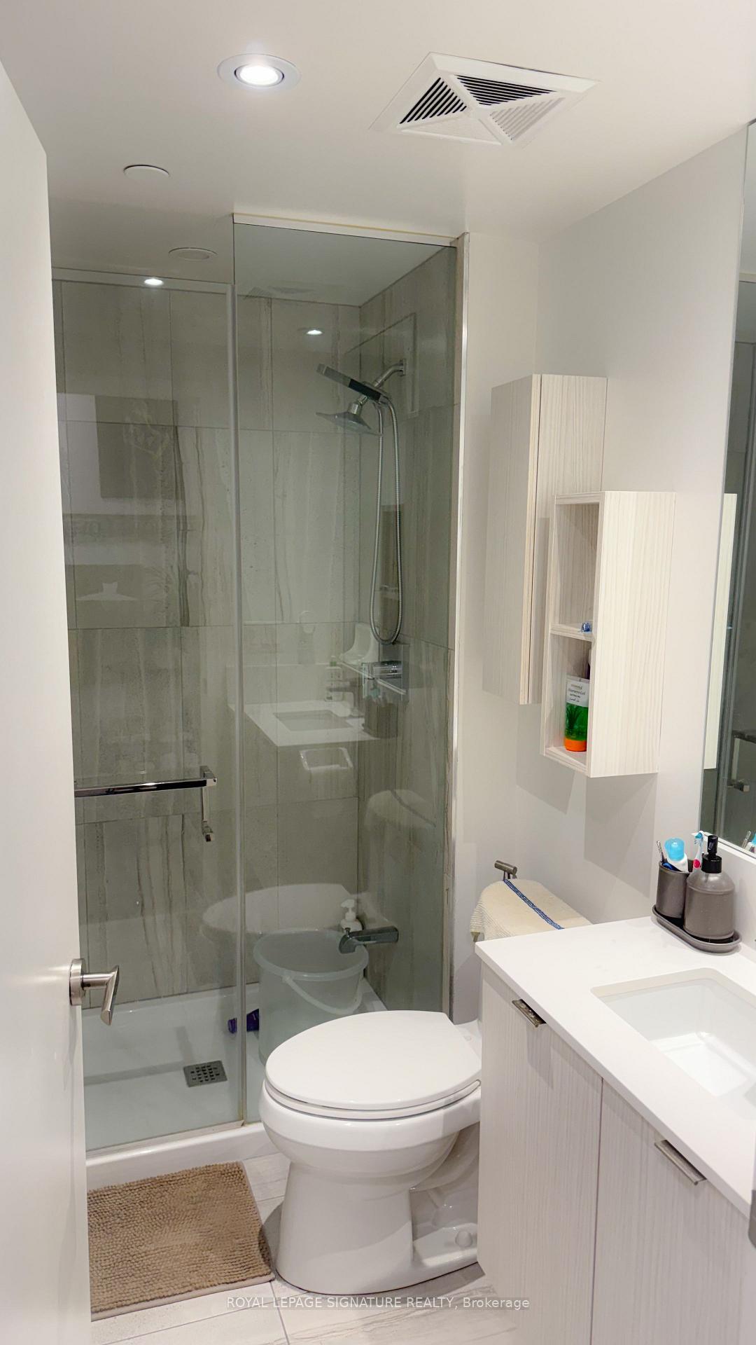 Photo 13 of Unit 3004, 99 Broadway Avenue, Toronto, Mount Pleasant West — HOMEH