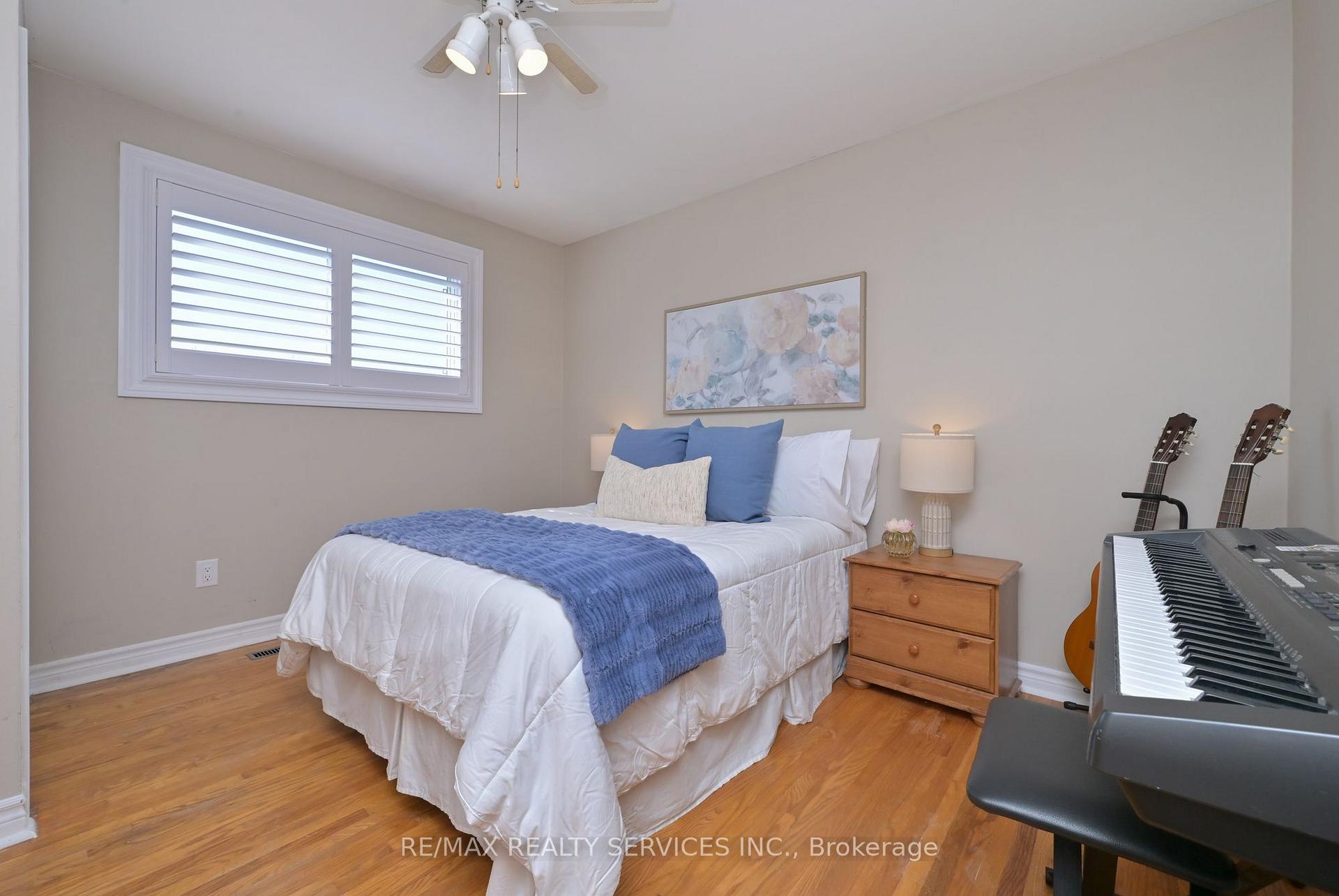 Photo 17 of 10 Danesbury Crescent, Brampton, Southgate — HOMEH