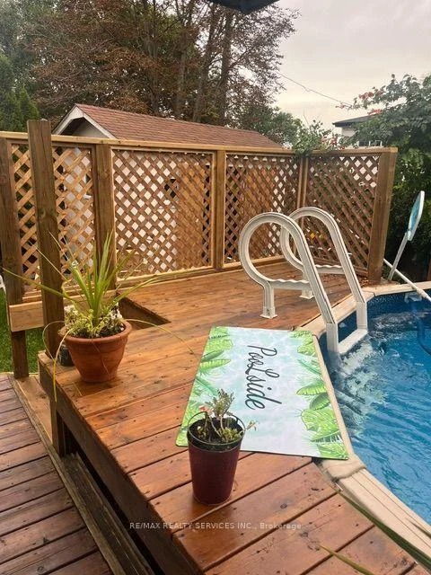 Photo 31 of 10 Danesbury Crescent, Brampton, Southgate — HOMEH