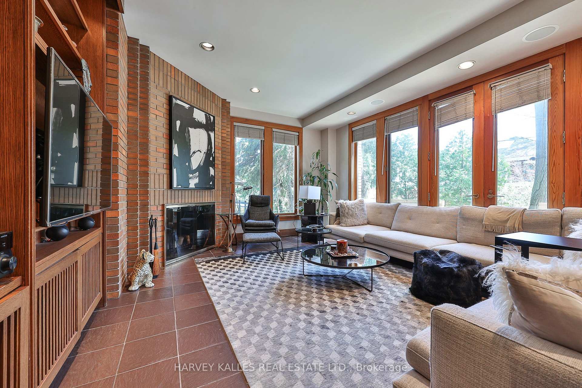 Photo 17 of 223 Hillhurst Boulevard, Toronto, Bedford Park-Nortown — HOMEH