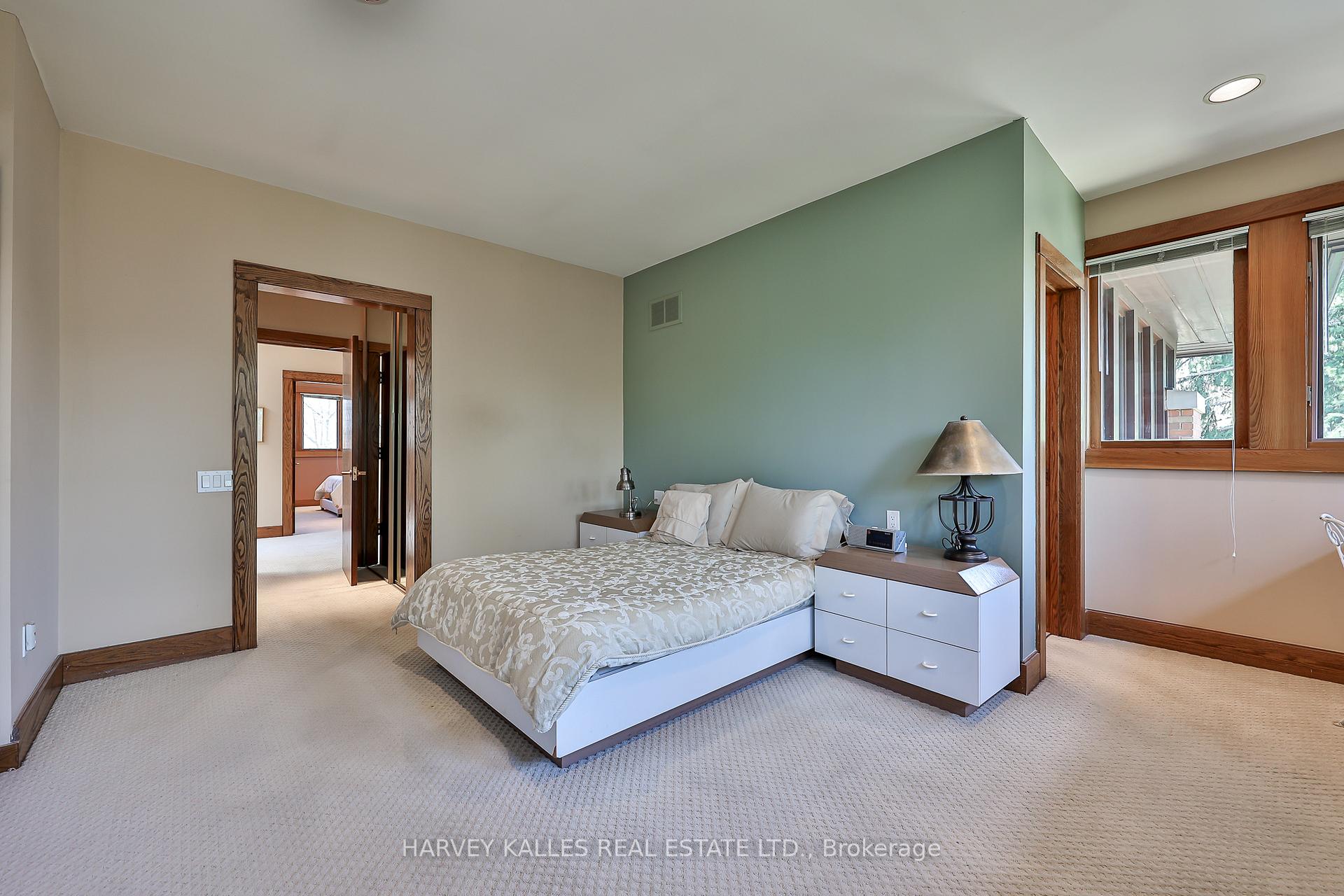 Photo 22 of 223 Hillhurst Boulevard, Toronto, Bedford Park-Nortown — HOMEH