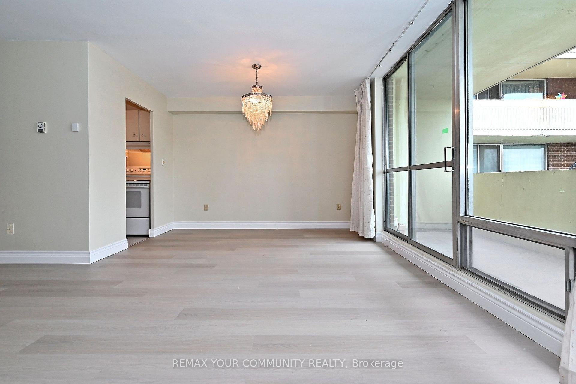 Photo 8 of Unit 2602, 5 Massey Square, Toronto, Crescent Town — HOMEH