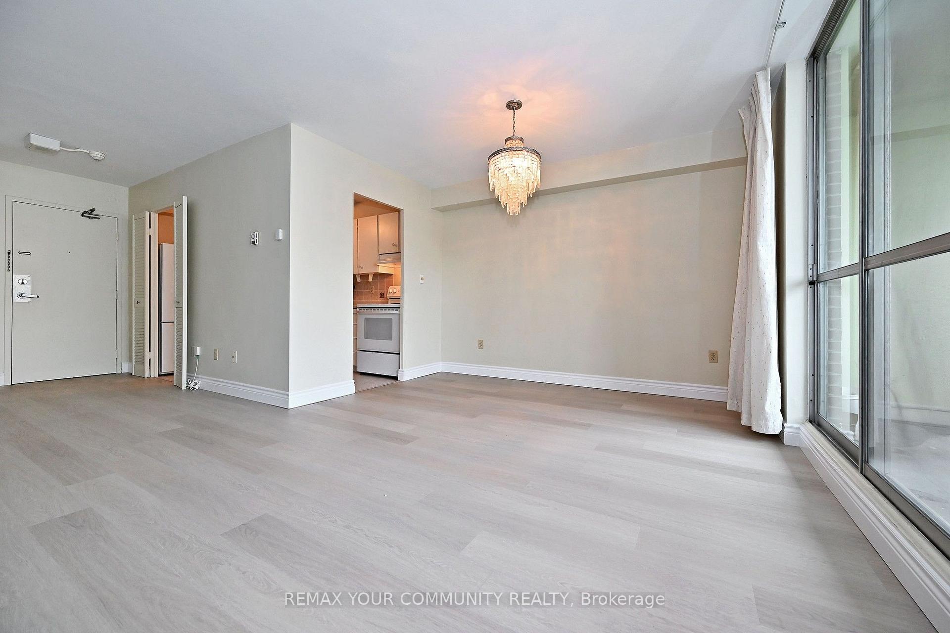 Photo 9 of Unit 2602, 5 Massey Square, Toronto, Crescent Town — HOMEH