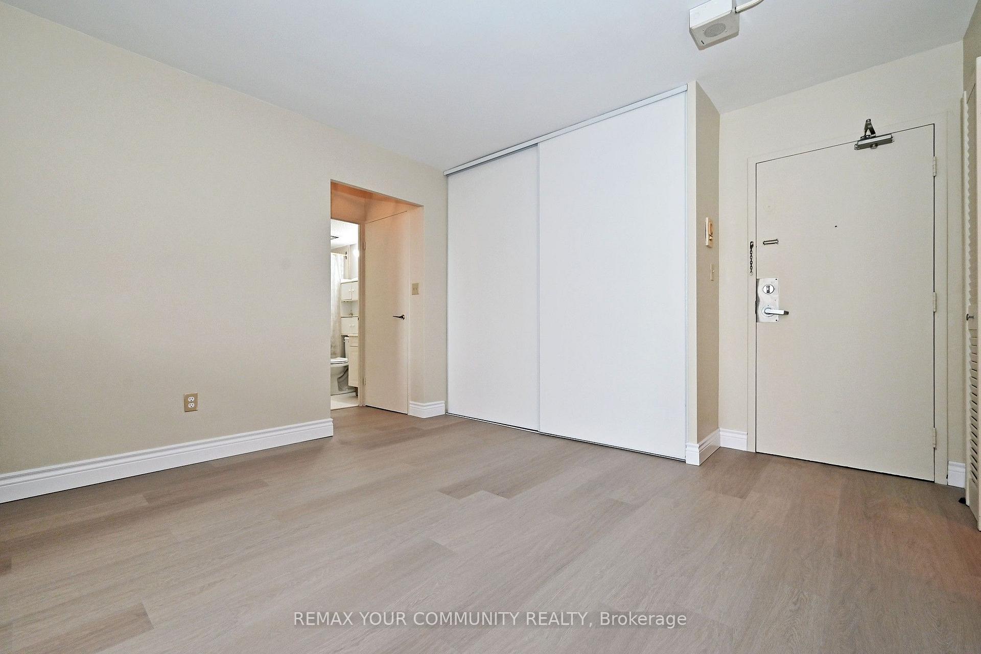 Photo 14 of Unit 2602, 5 Massey Square, Toronto, Crescent Town — HOMEH