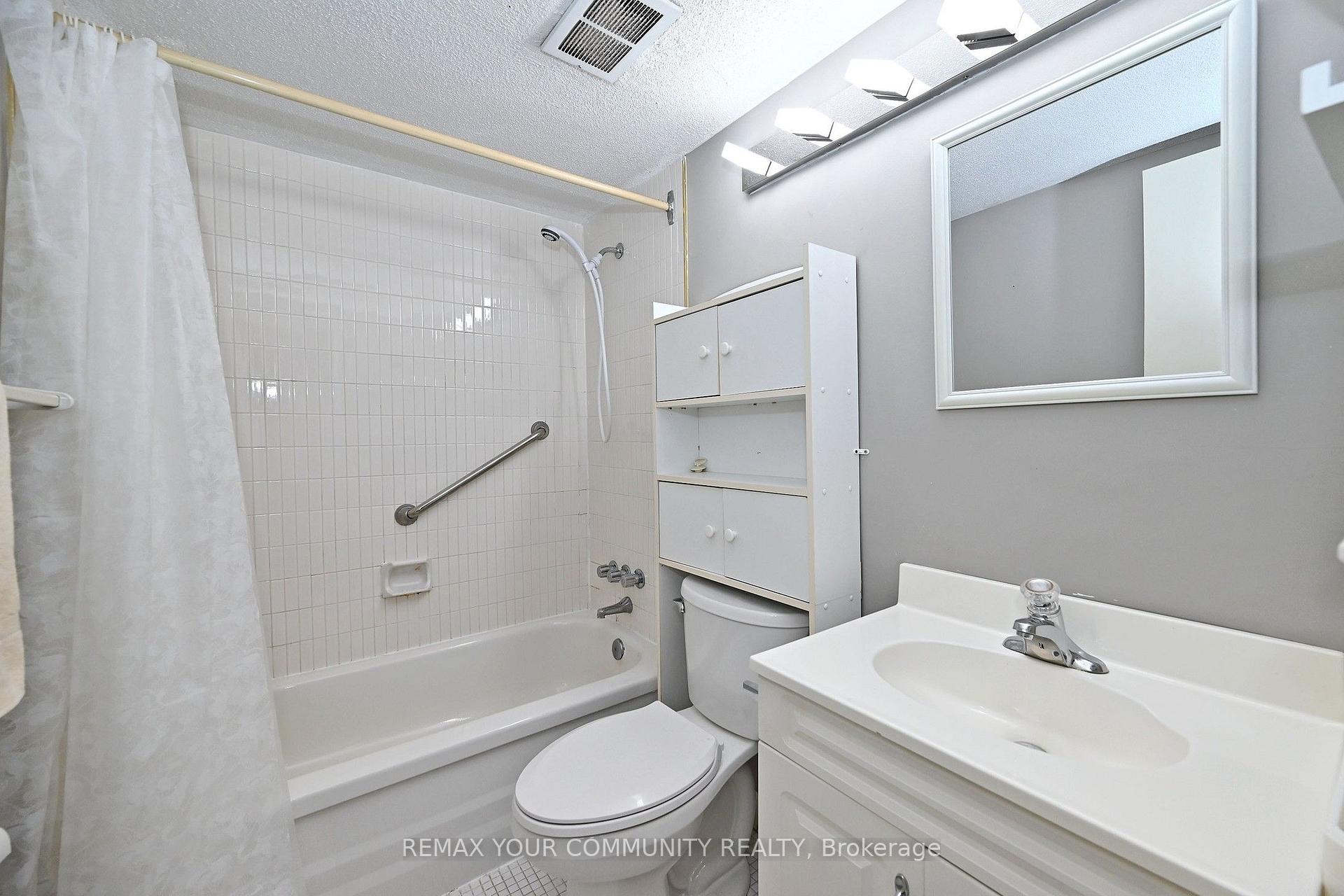 Photo 17 of Unit 2602, 5 Massey Square, Toronto, Crescent Town — HOMEH