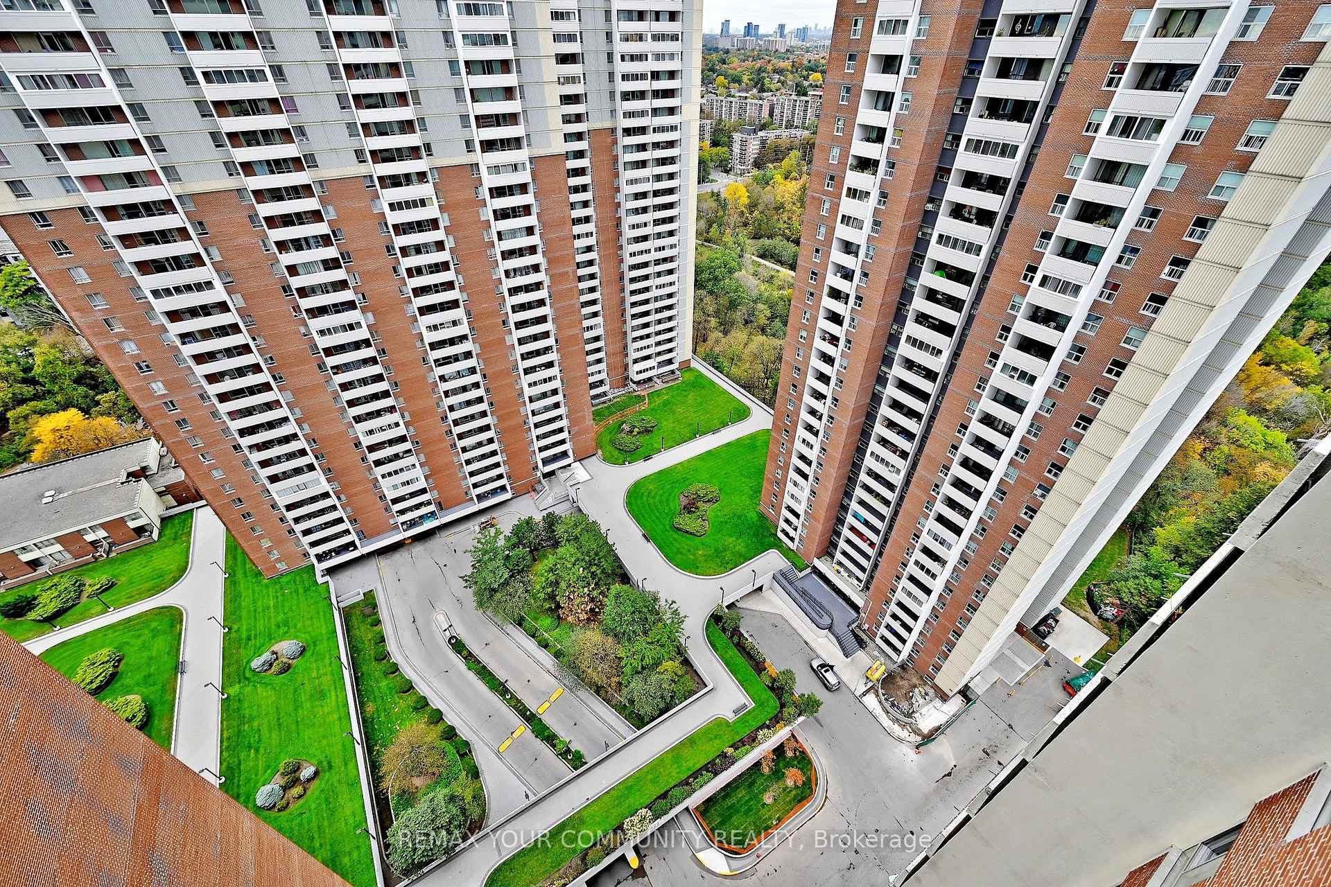 Photo 23 of Unit 2602, 5 Massey Square, Toronto, Crescent Town — HOMEH