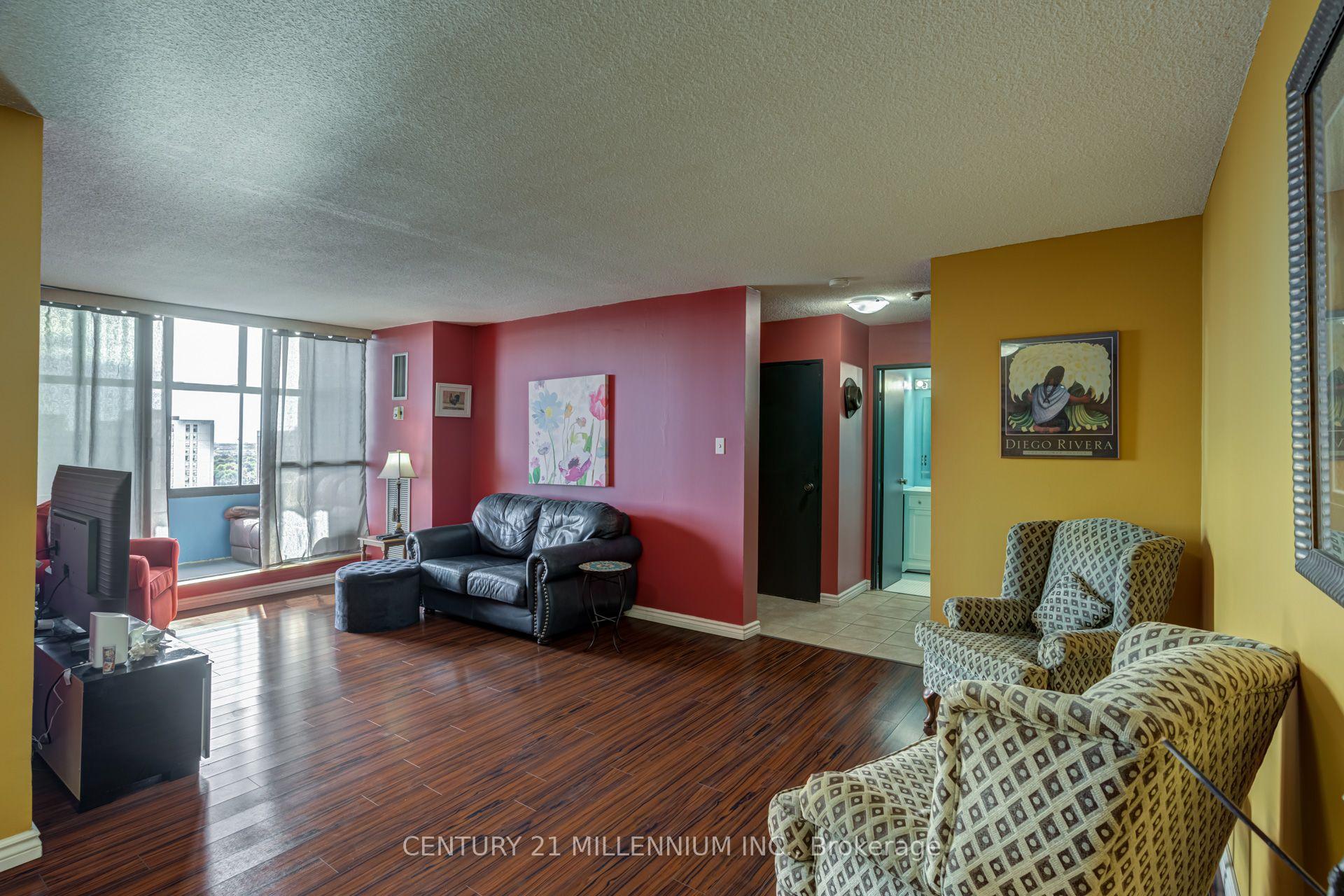 Photo 6 of Unit 1905, 25 Kensington Road, Brampton, Queen Street Corridor — HOMEH