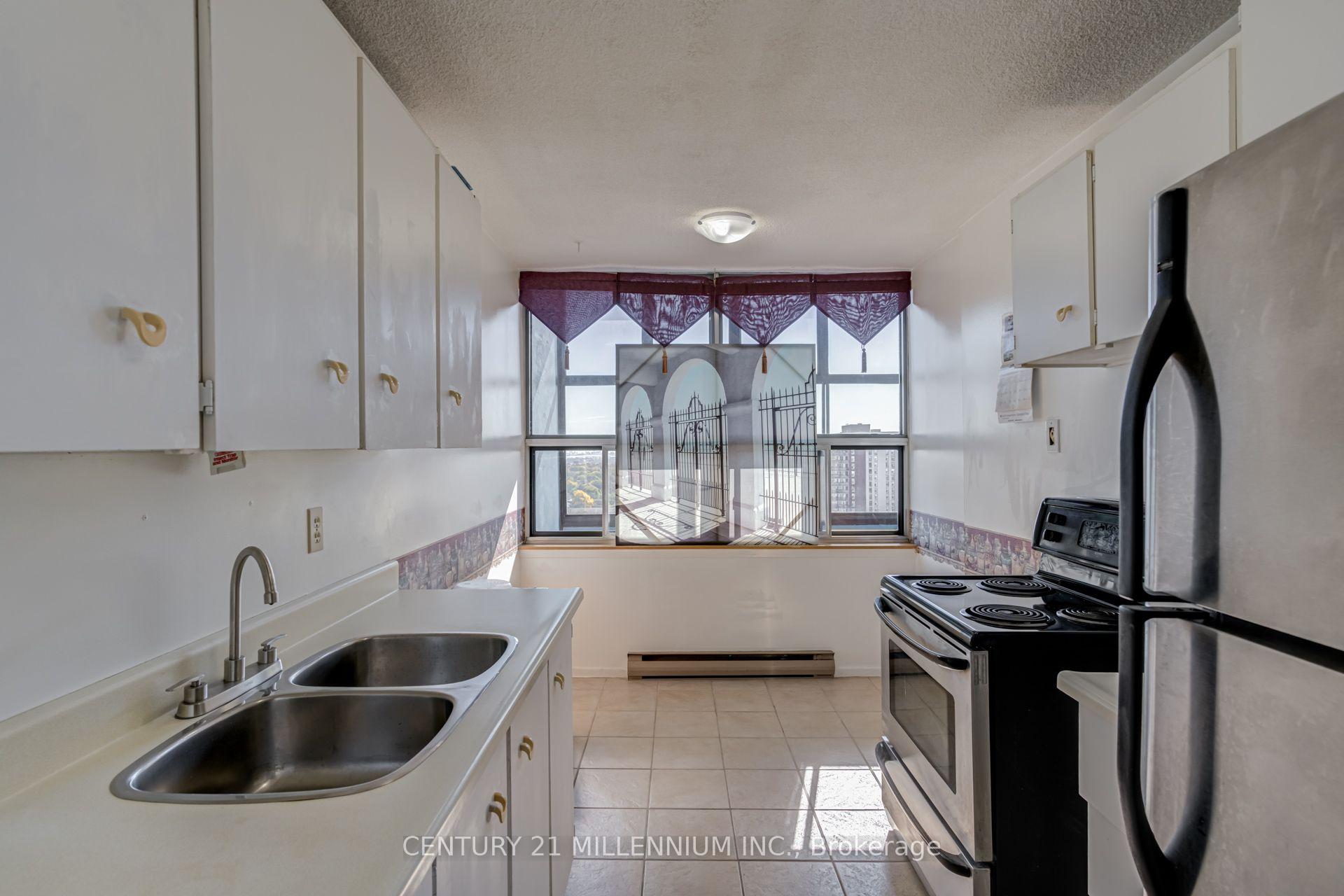 Photo 12 of Unit 1905, 25 Kensington Road, Brampton, Queen Street Corridor — HOMEH