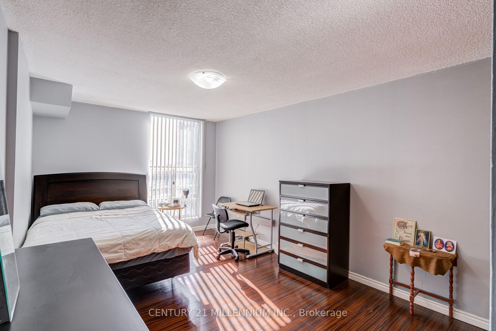 Photo 17 of Unit 1905, 25 Kensington Road, Brampton, Queen Street Corridor — HOMEH