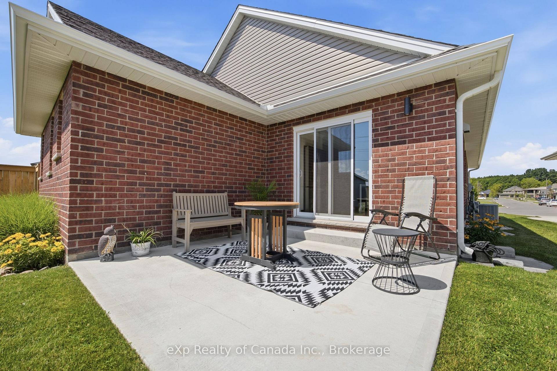 Photo 7 of 23 Evylean Court, St. Thomas — HOMEH