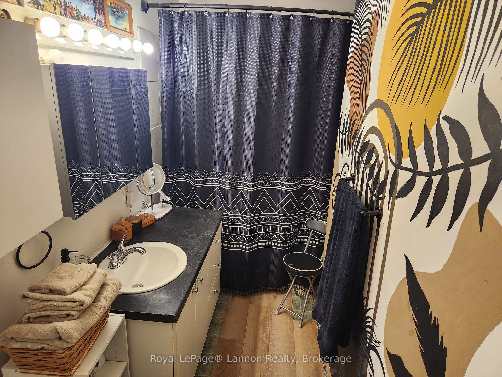 Photo 9 of 342 Amelia Street E, Thunder Bay, Westfort — HOMEH