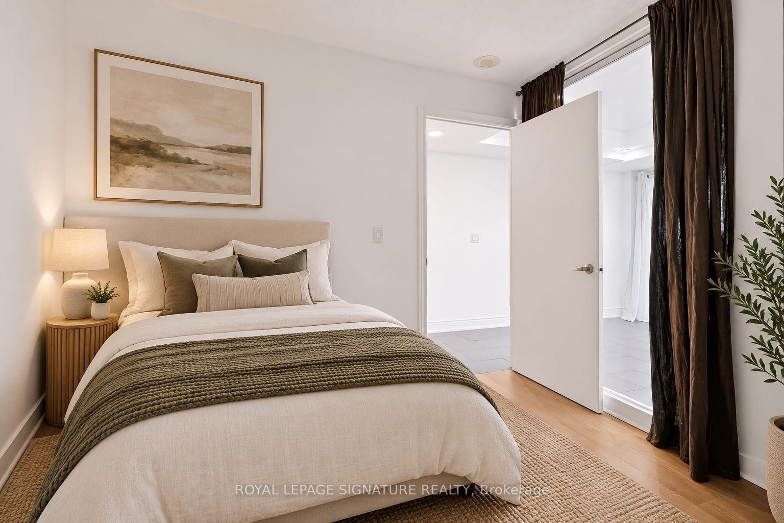 Photo 6 of Unit 2008, 155 Legion Road, Etobicoke, Mimico — HOMEH