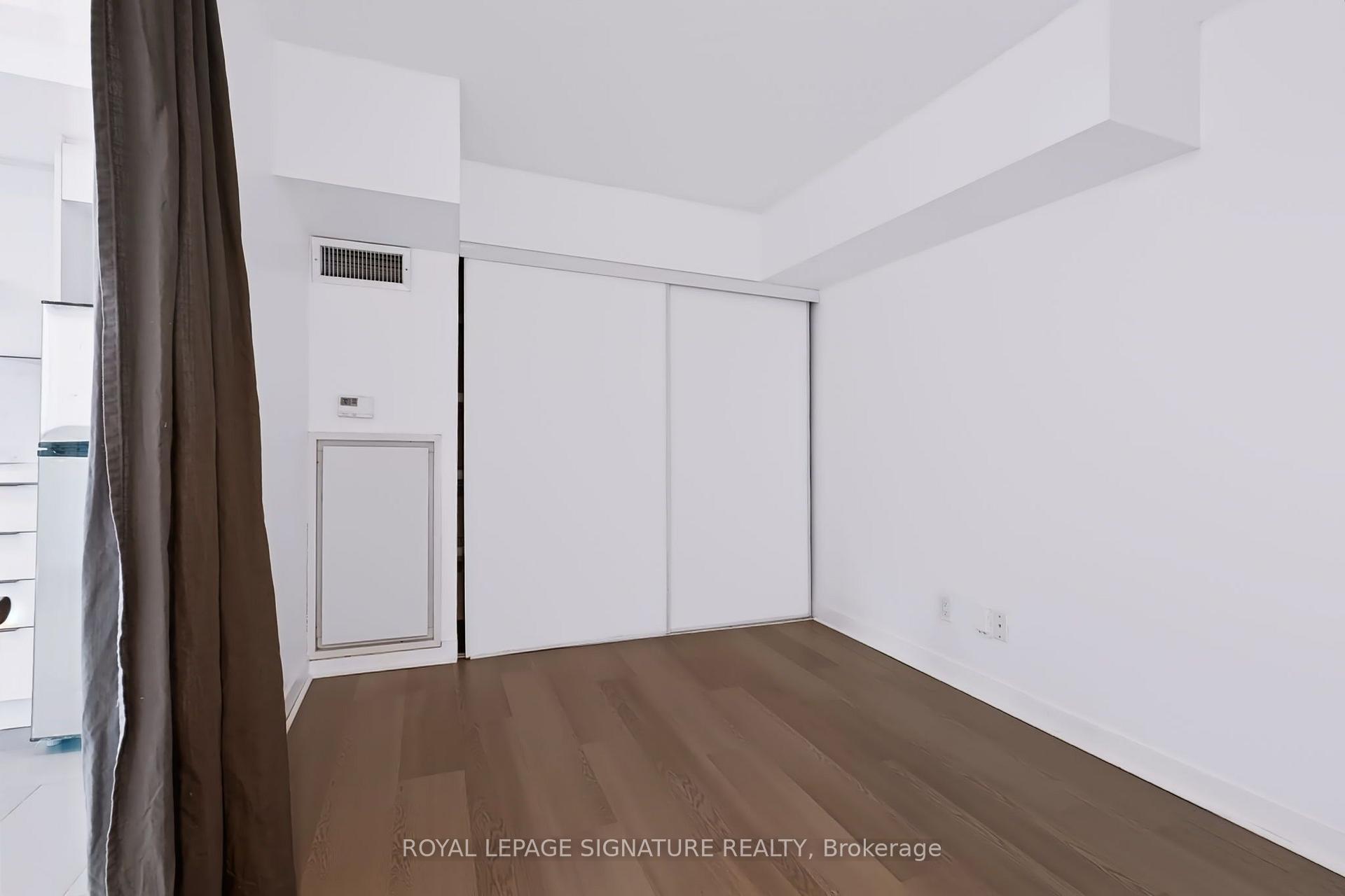 Photo 8 of Unit 2008, 155 Legion Road, Etobicoke, Mimico — HOMEH