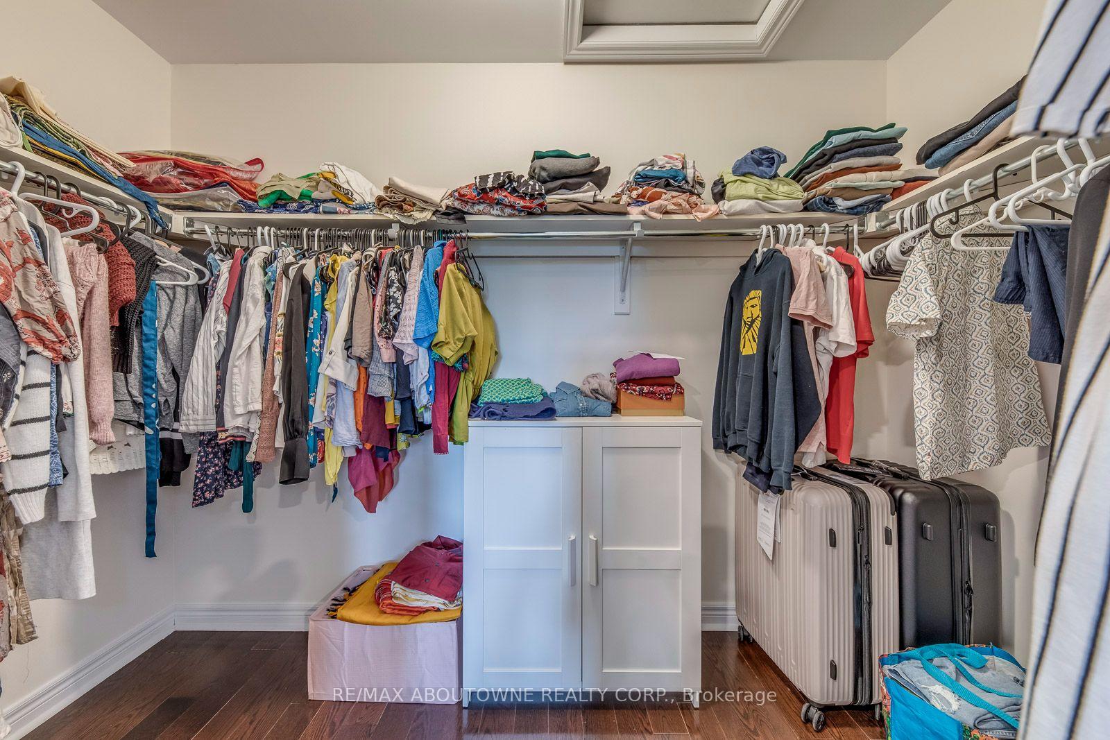 Photo 18 of 3234 Sharp Road, Burlington, Alton — HOMEH