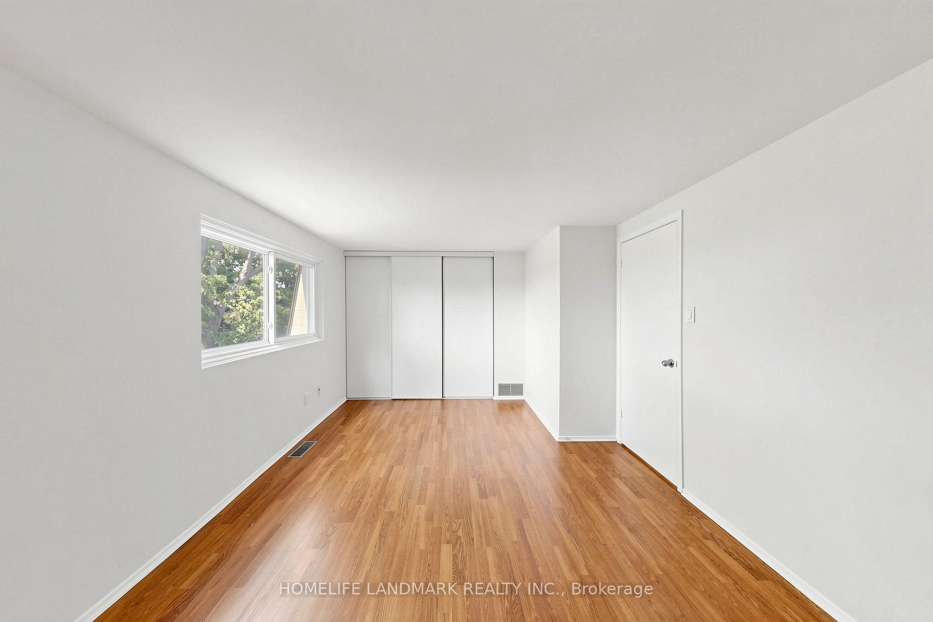 Photo 15 of 8 Rusty Crest Way, North York, Don Valley Village — HOMEH
