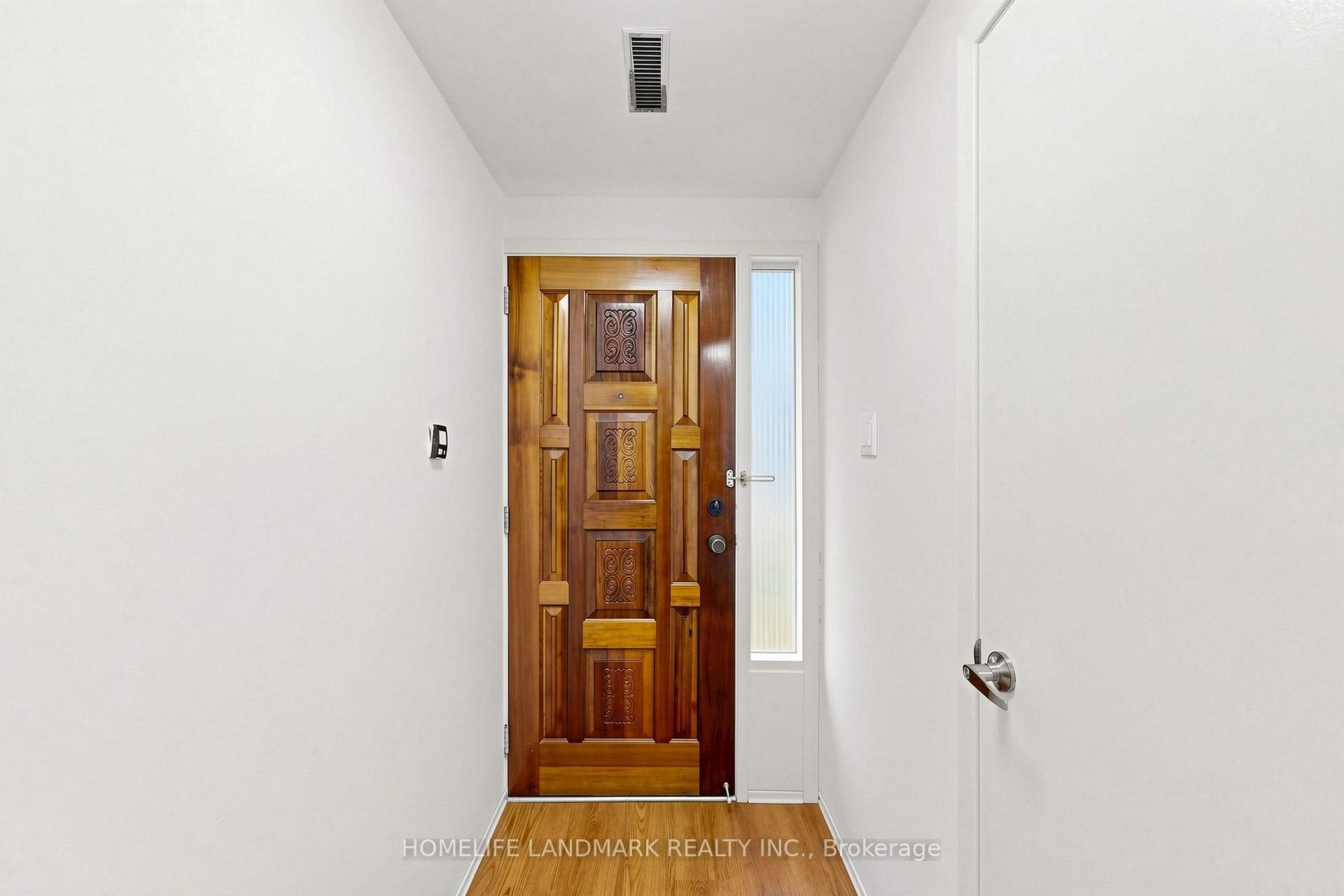 Photo 32 of 8 Rusty Crest Way, North York, Don Valley Village — HOMEH