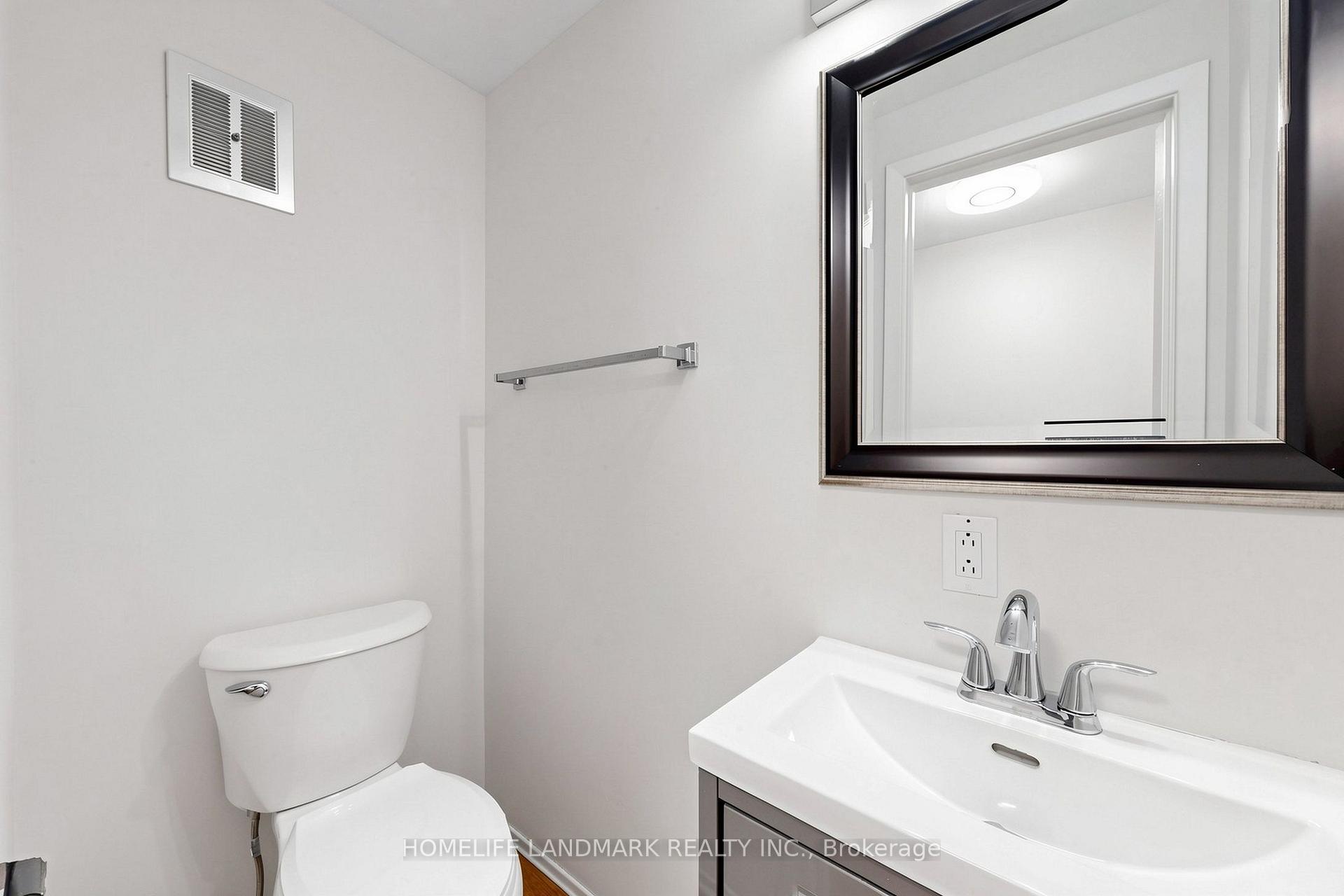 Photo 33 of 8 Rusty Crest Way, North York, Don Valley Village — HOMEH