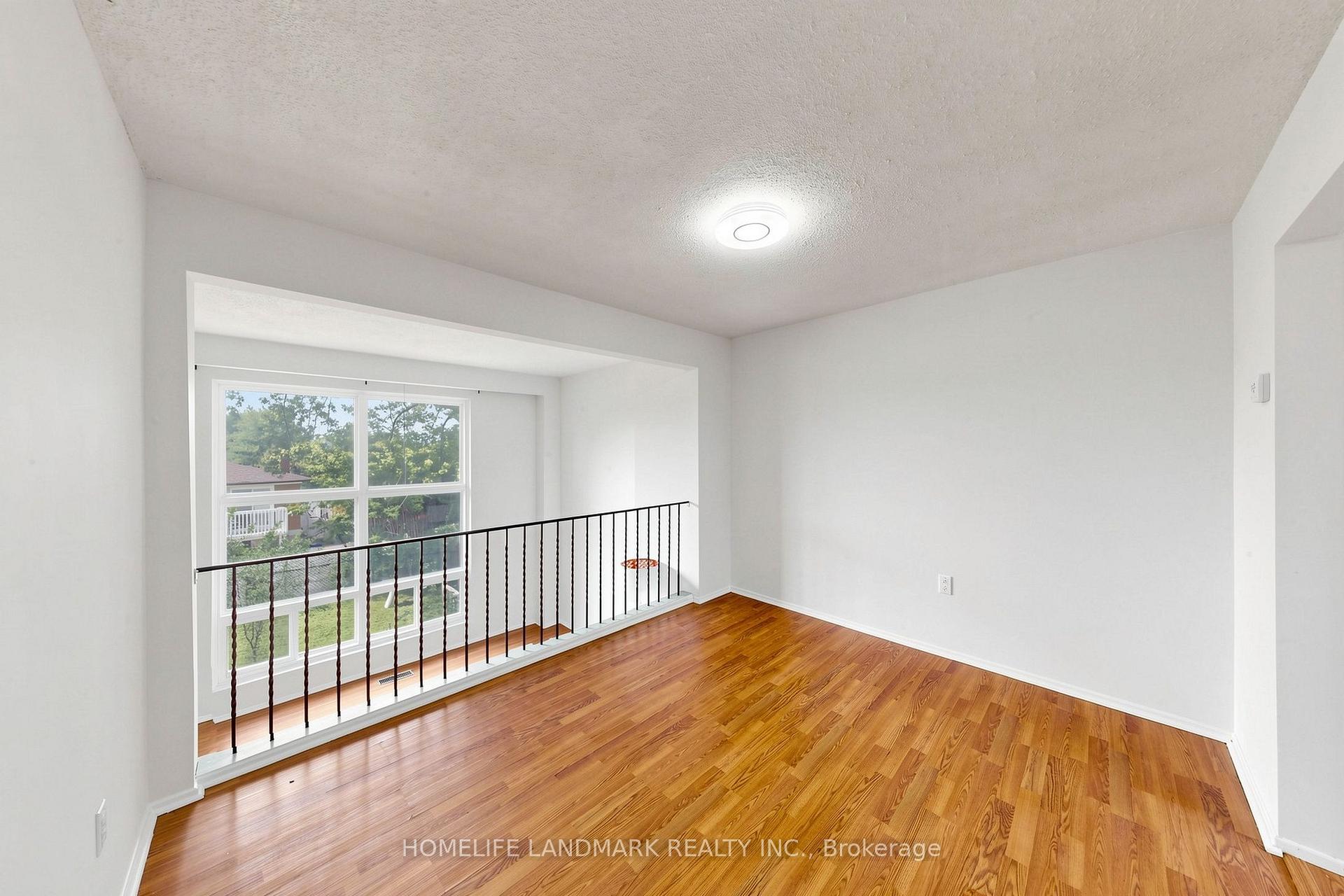 Photo 38 of 8 Rusty Crest Way, North York, Don Valley Village — HOMEH