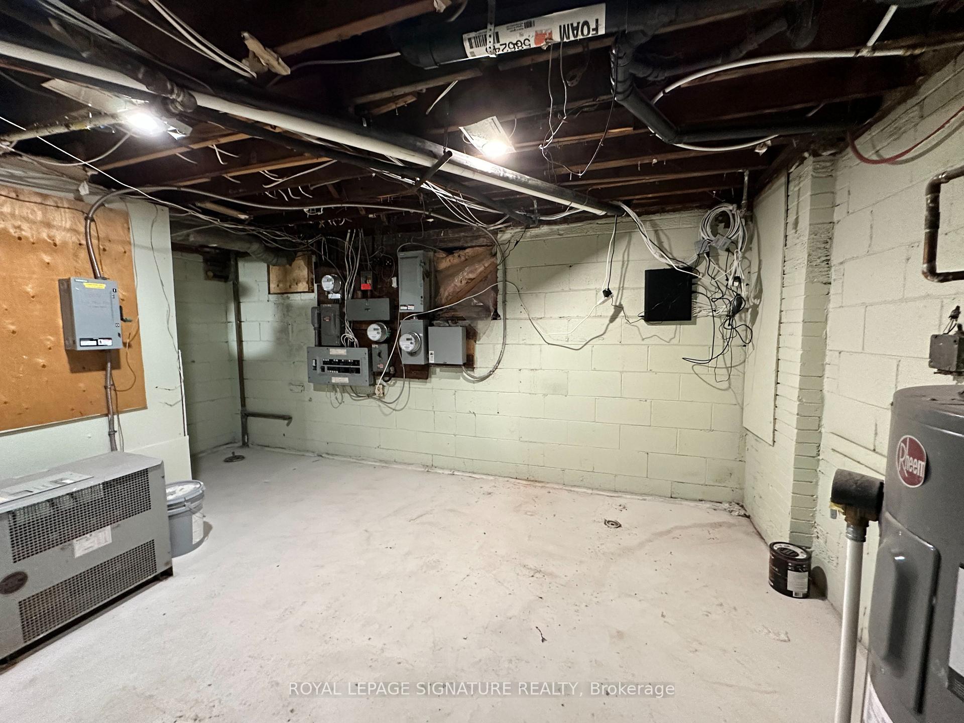 Photo 7 of 2890 Dufferin Street, North York, Yorkdale-Glen Park — HOMEH