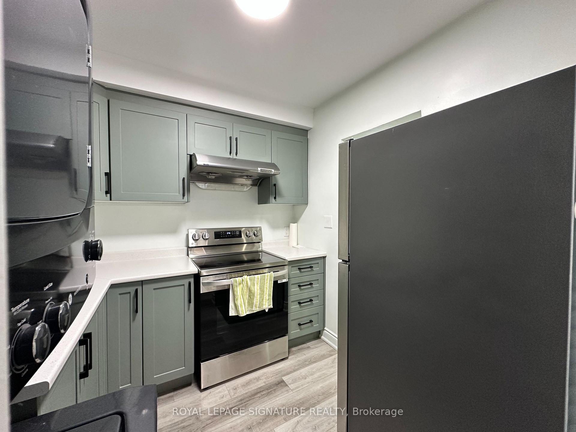 Photo 27 of 2890 Dufferin Street, North York, Yorkdale-Glen Park — HOMEH