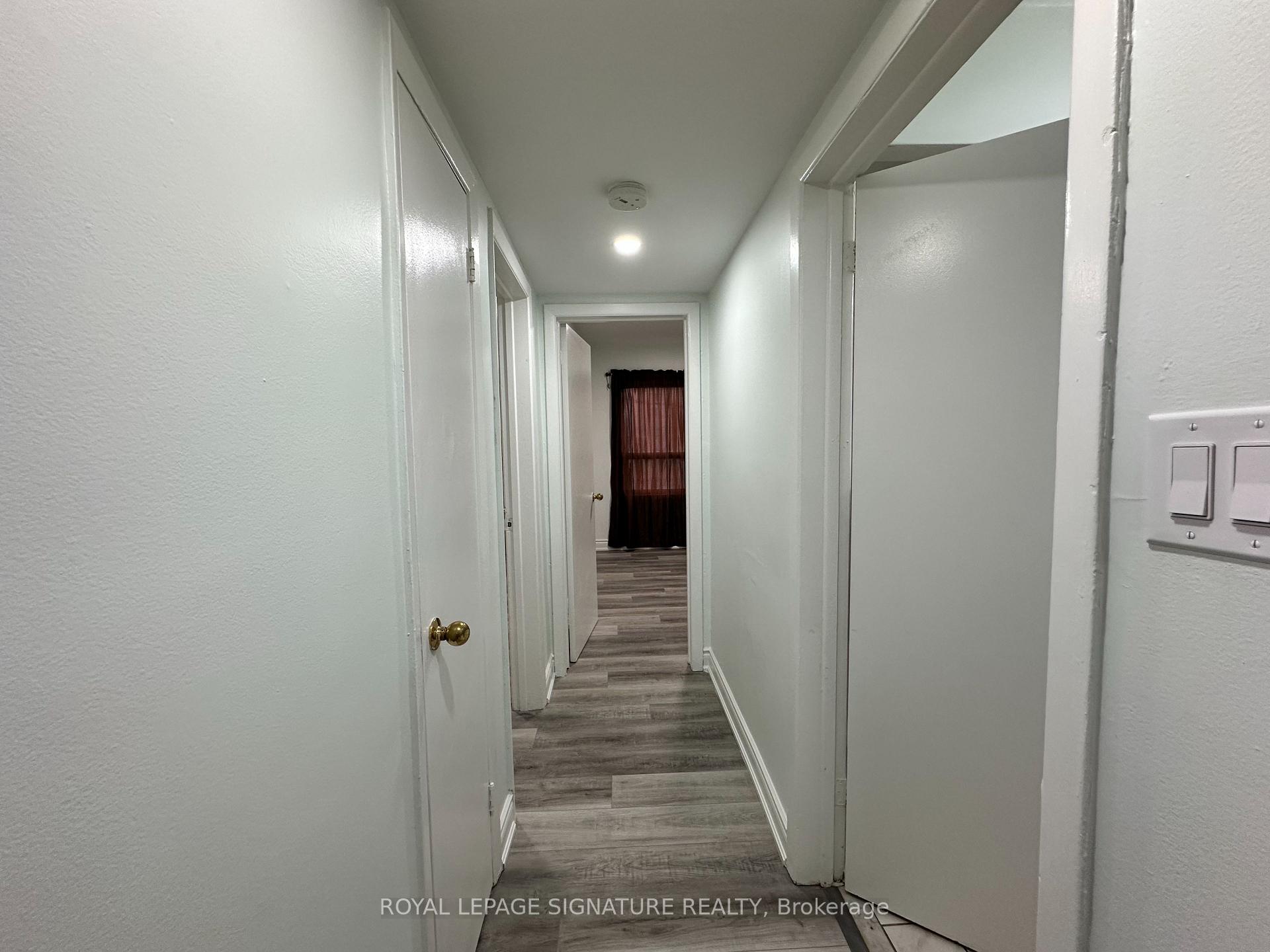 Photo 28 of 2890 Dufferin Street, North York, Yorkdale-Glen Park — HOMEH