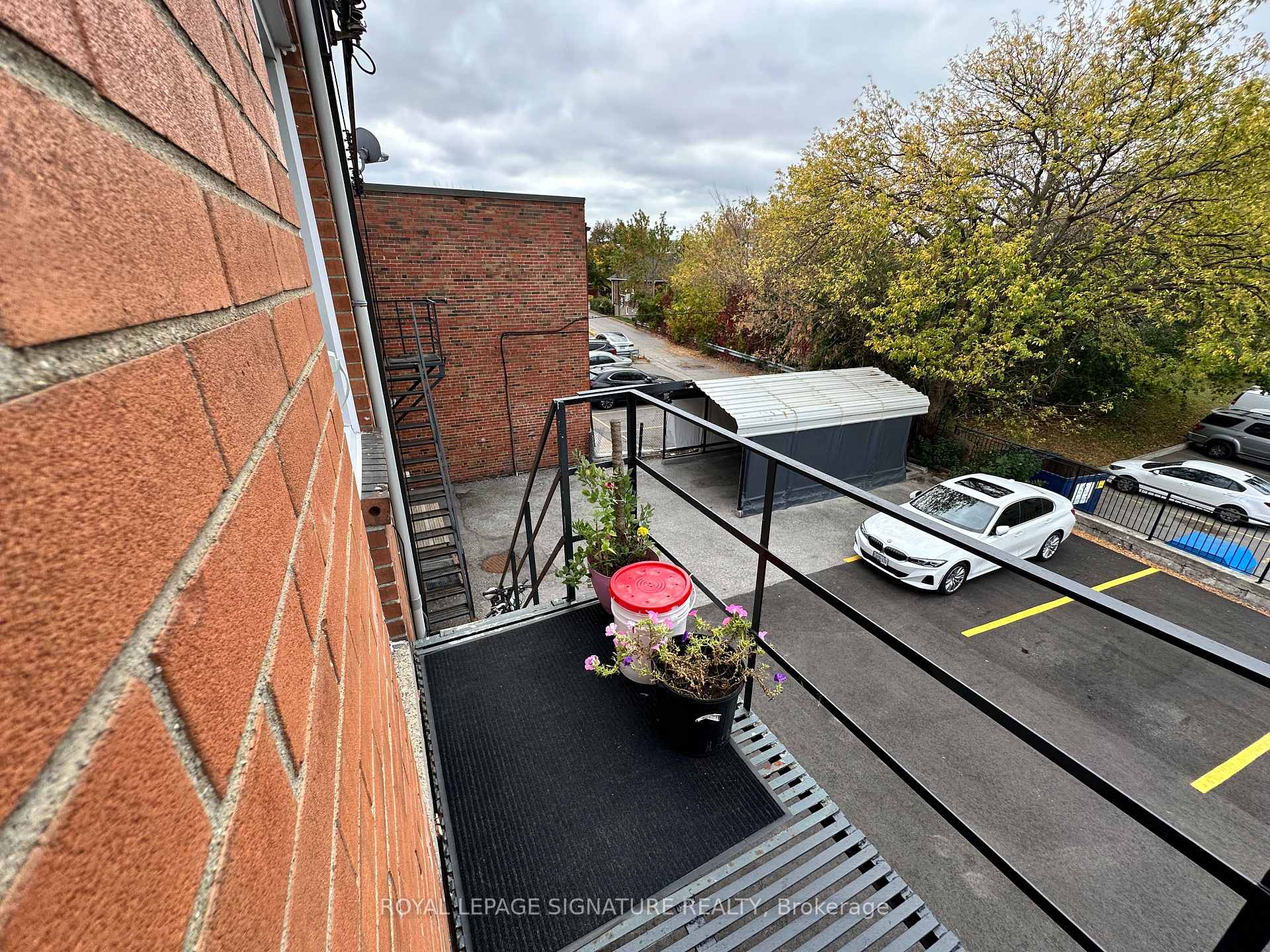 Photo 40 of 2890 Dufferin Street, North York, Yorkdale-Glen Park — HOMEH