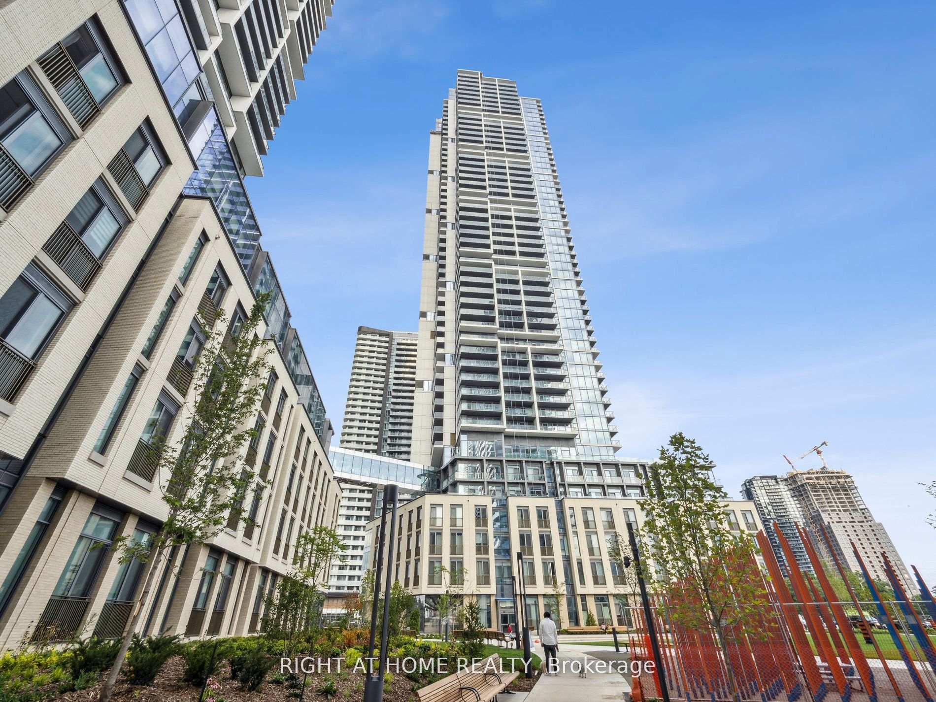Photo of Unit 4209, 7890 Jane Street