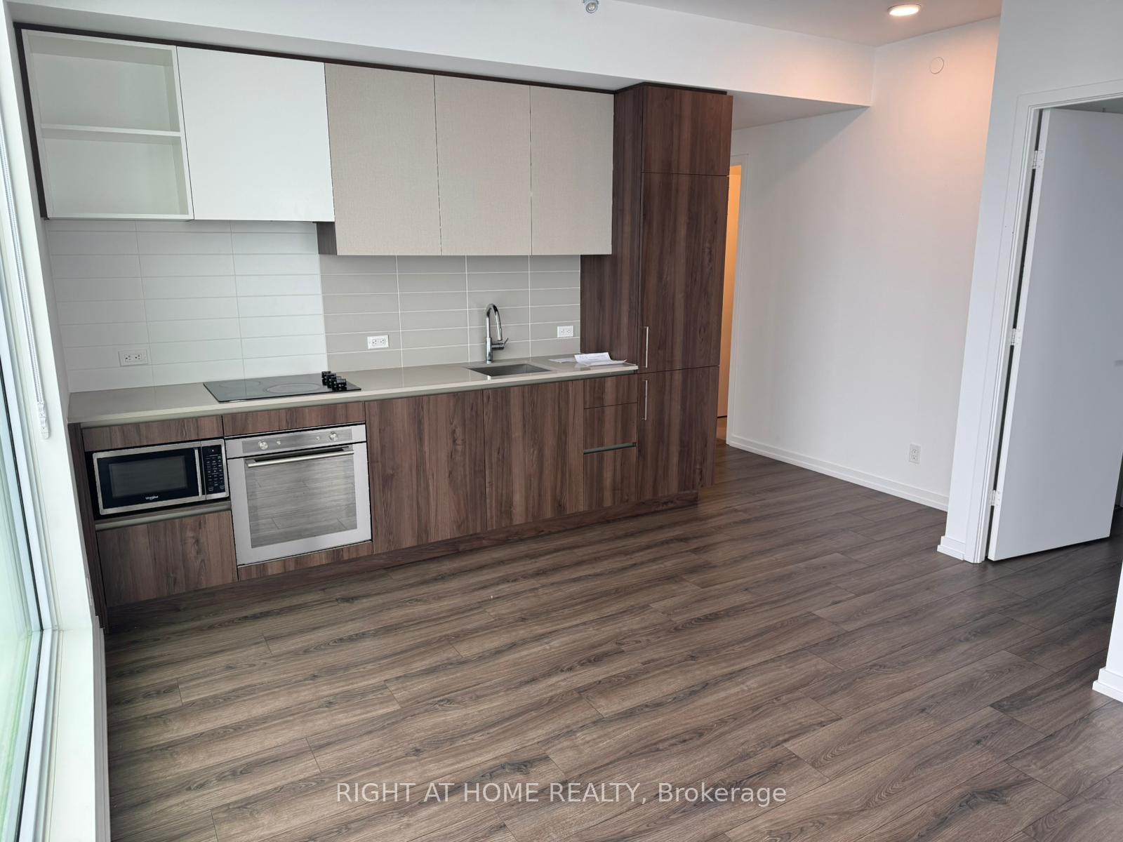 Photo 6 of Unit 4209, 7890 Jane Street, Vaughan, Vaughan Corporate Centre — HOMEH
