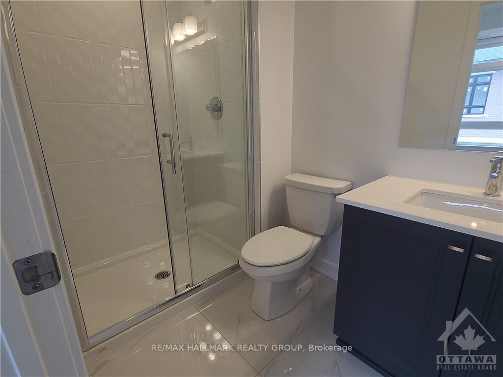 Photo 22 of Unit C, 390 Rolling Meadows Crescent, Ottawa, Mer Bleue/Bradley Estates/Anderson Park — HOMEH