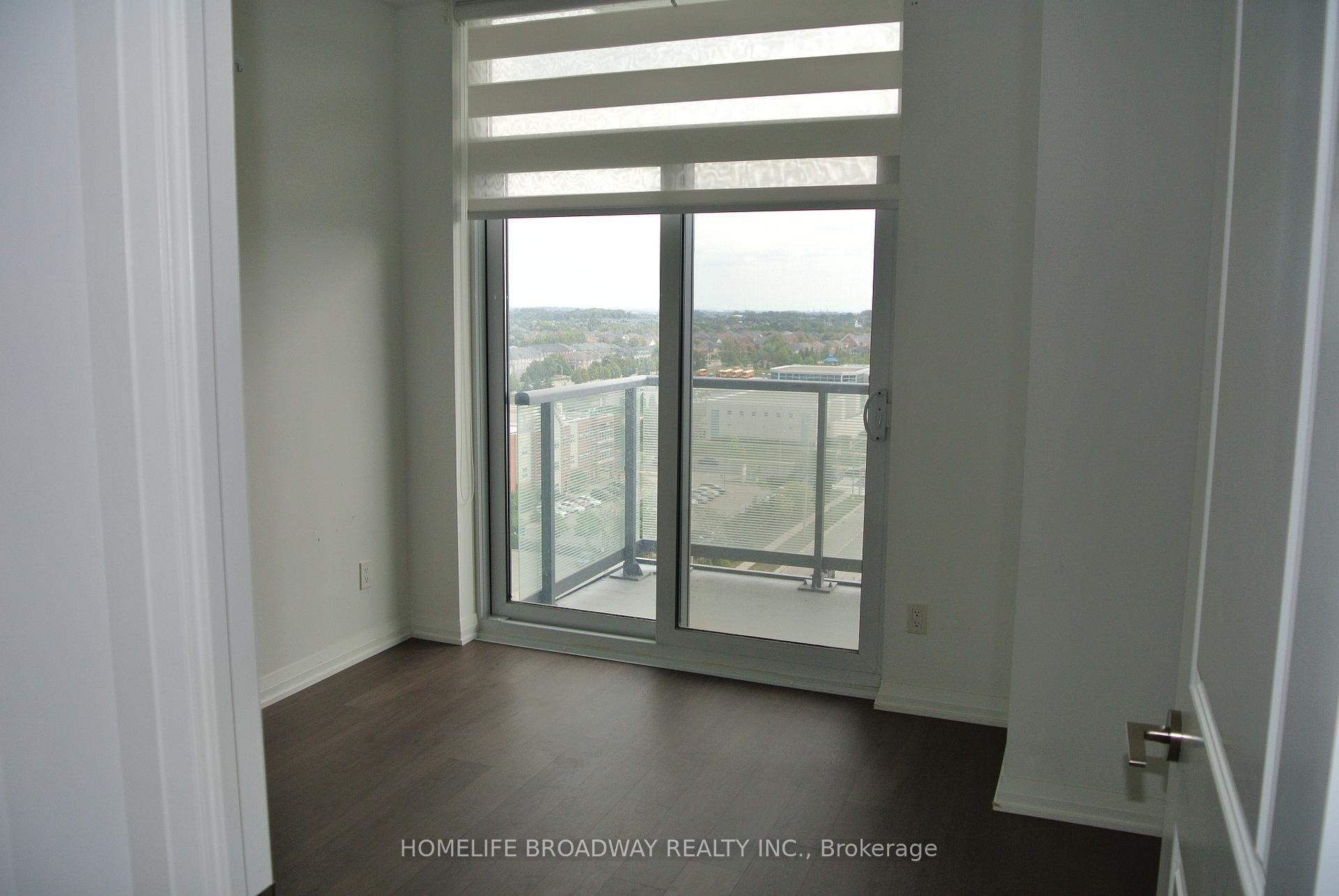 Photo 8 of Unit 1011, 65 Oneida Crescent, Richmond Hill, Langstaff — HOMEH