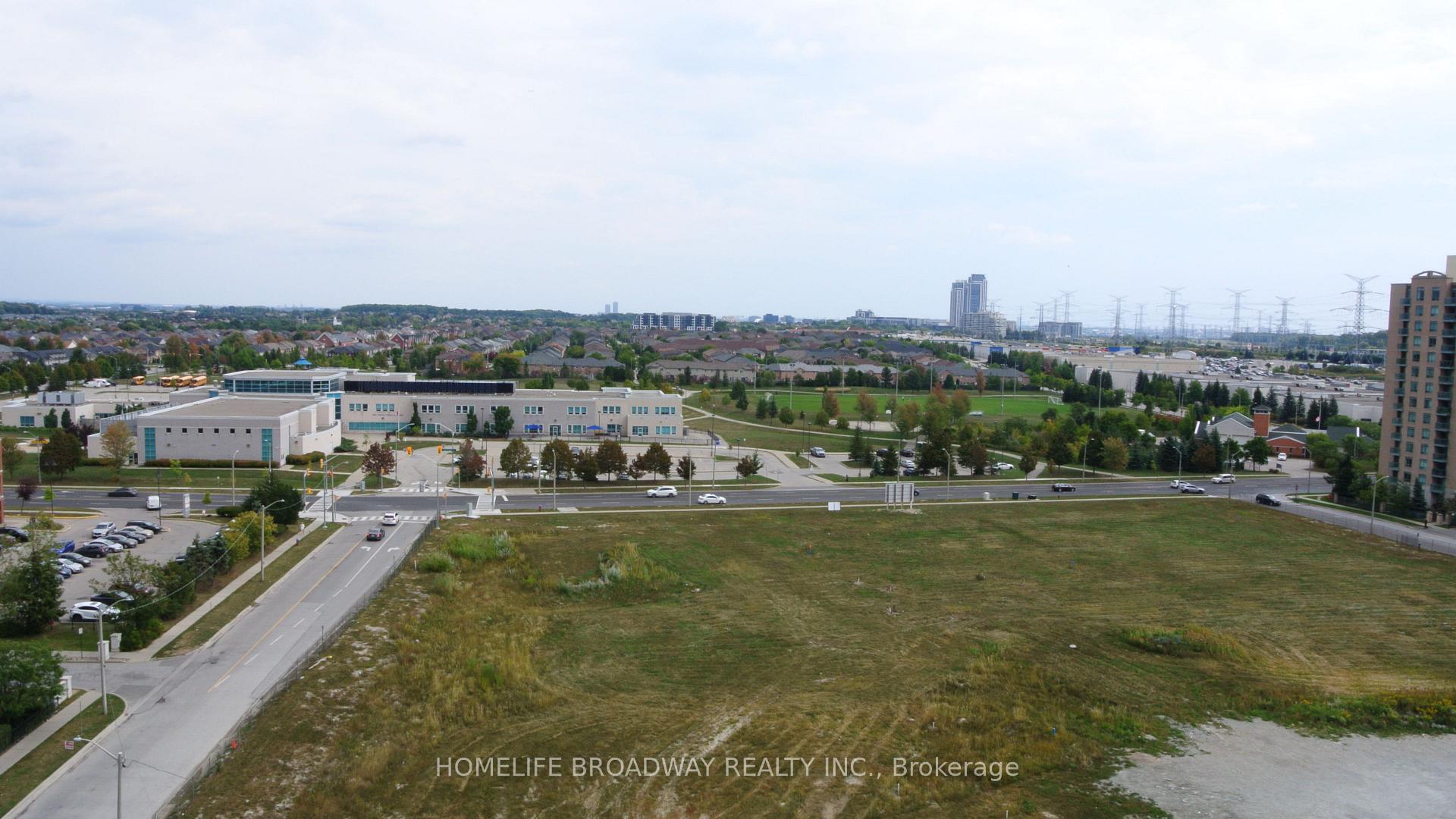 Photo 12 of Unit 1011, 65 Oneida Crescent, Richmond Hill, Langstaff — HOMEH