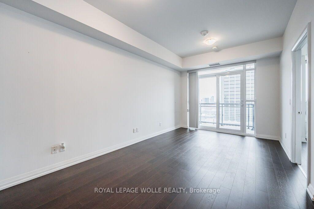 Photo 12 of Unit 1506, 155 Caroline Street S, Waterloo, Uptown West — HOMEH