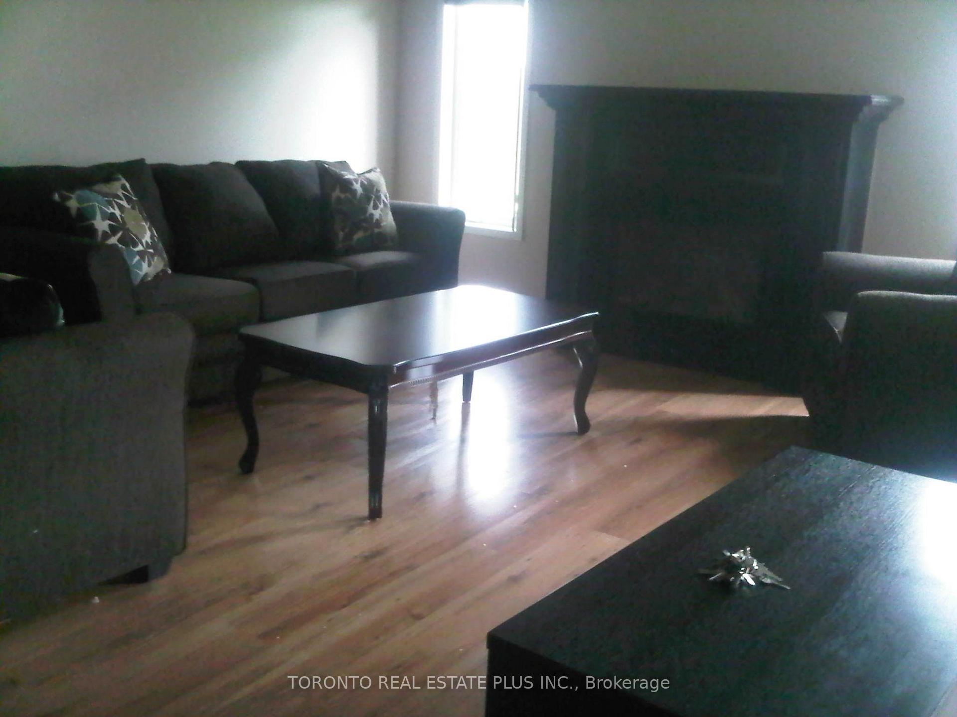 Photo 4 of 4 Vanessa Drive, Orillia — HOMEH