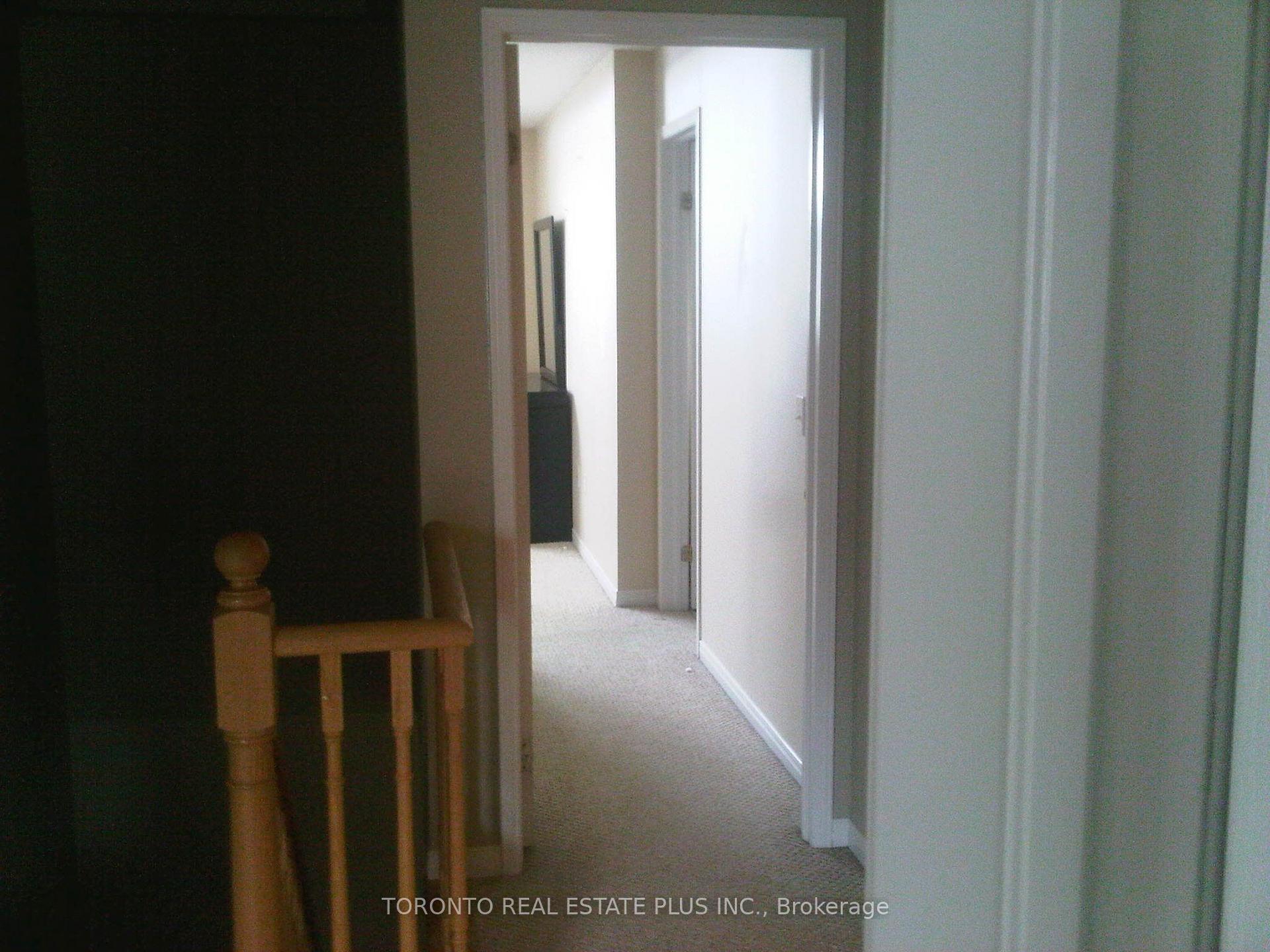 Photo 13 of 4 Vanessa Drive, Orillia — HOMEH