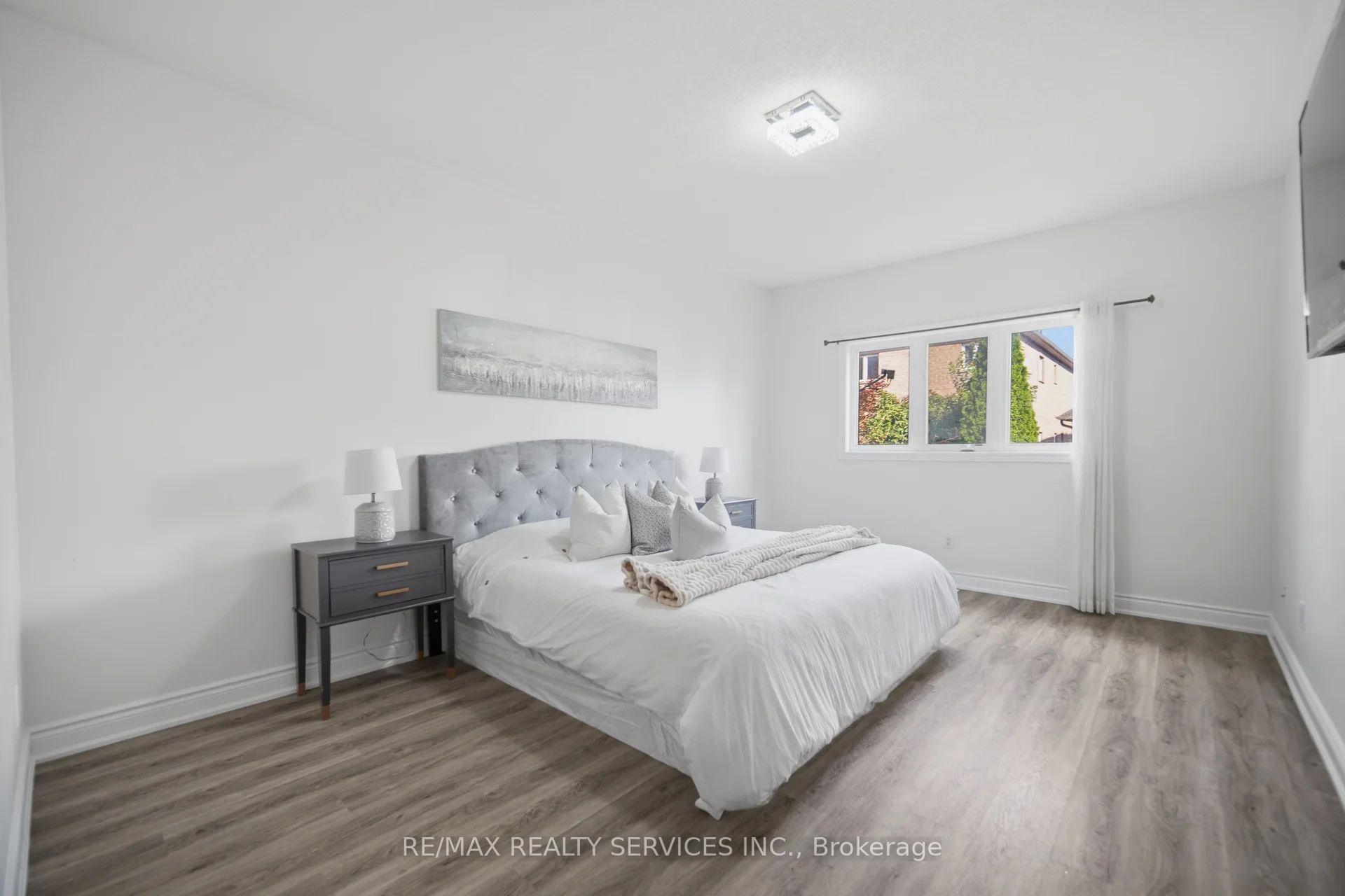 Photo 13 of 40 Balin Crescent, Brampton, Credit Valley — HOMEH