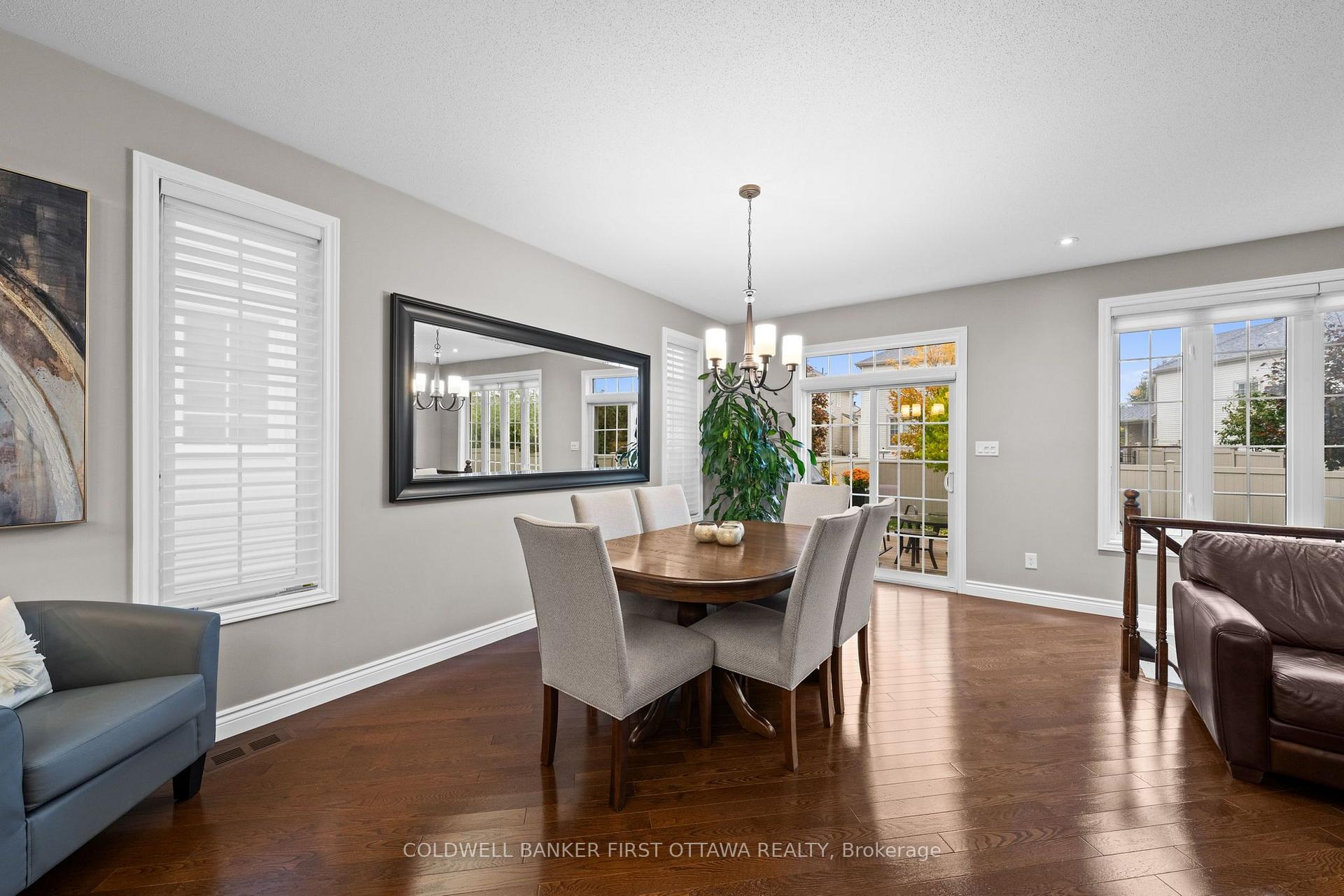 Photo 12 of 938 Rossburn Crescent, Ottawa, Barrhaven - Stonebridge — HOMEH