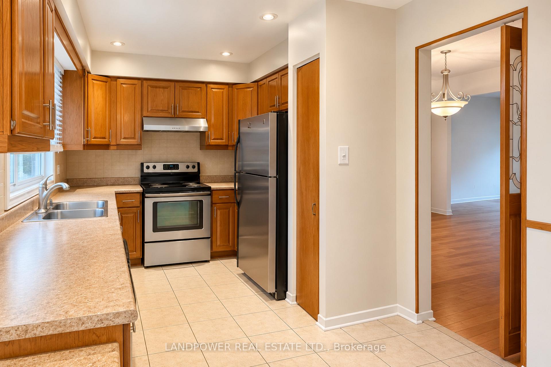 Photo 17 of 5 Kellen Street, Scarborough, Tam O'Shanter-Sullivan — HOMEH