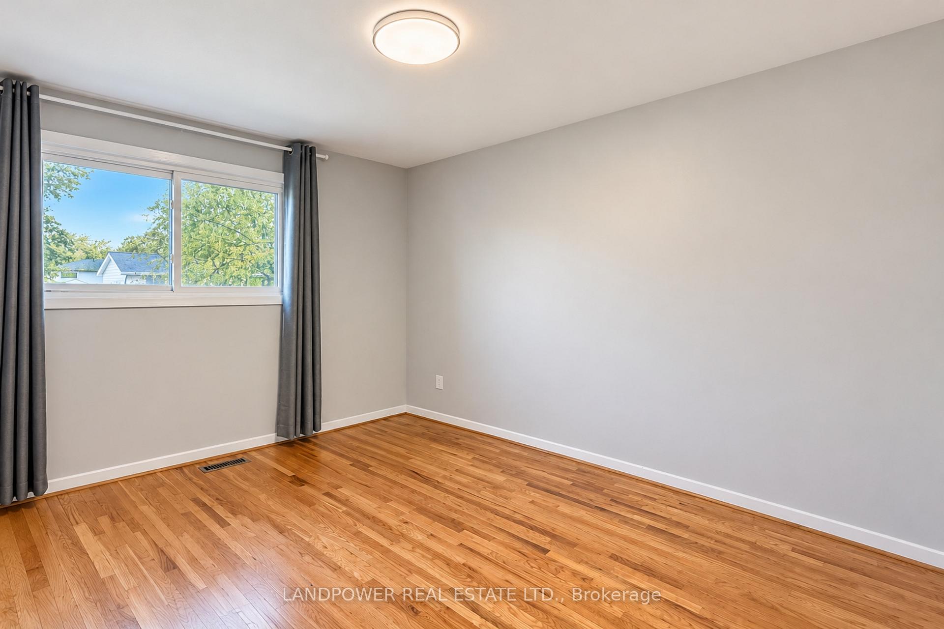 Photo 31 of 5 Kellen Street, Scarborough, Tam O'Shanter-Sullivan — HOMEH