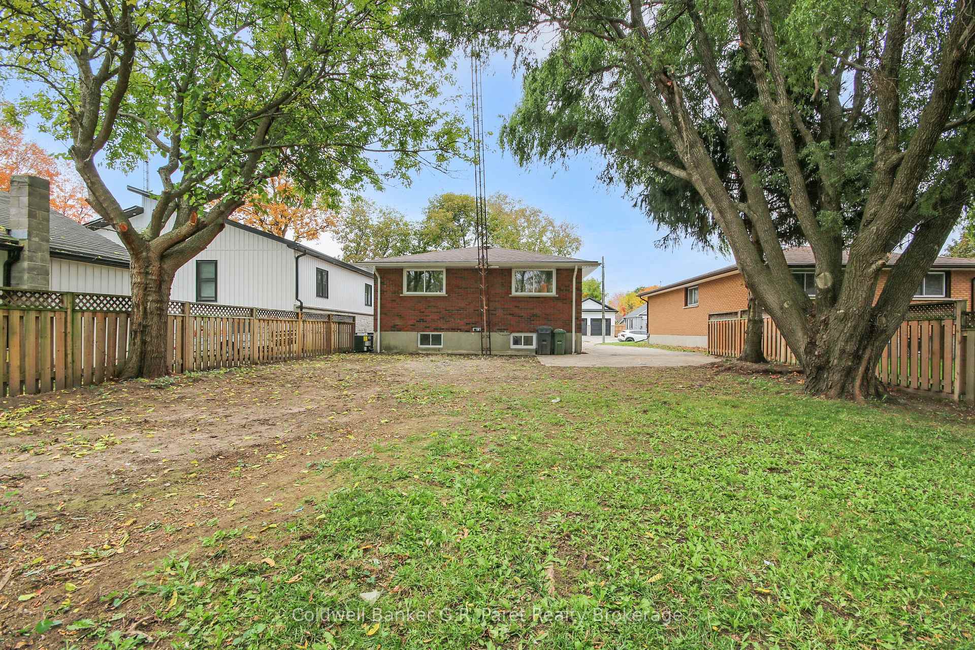 Photo 5 of 171 Crysler Street, Norfolk, Delhi — HOMEH