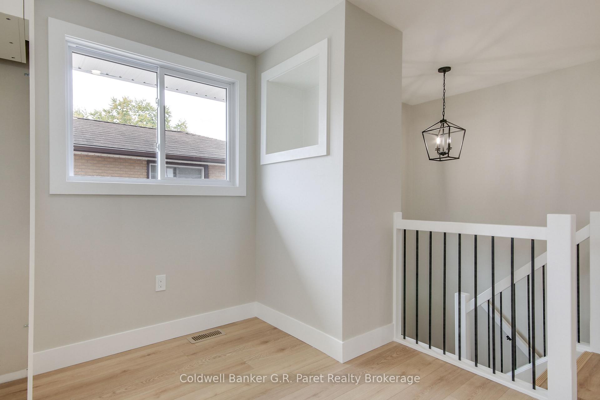 Photo 12 of 171 Crysler Street, Norfolk, Delhi — HOMEH