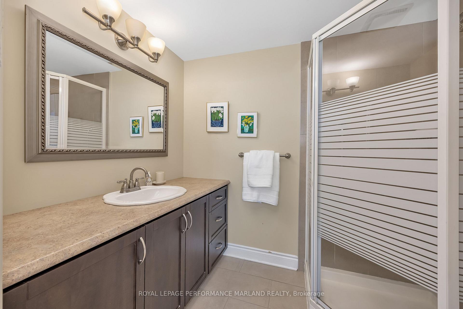 Photo 16 of Unit 706, 2759 Carousel Crescent, Ottawa, Emerald Woods/Sawmill Creek — HOMEH