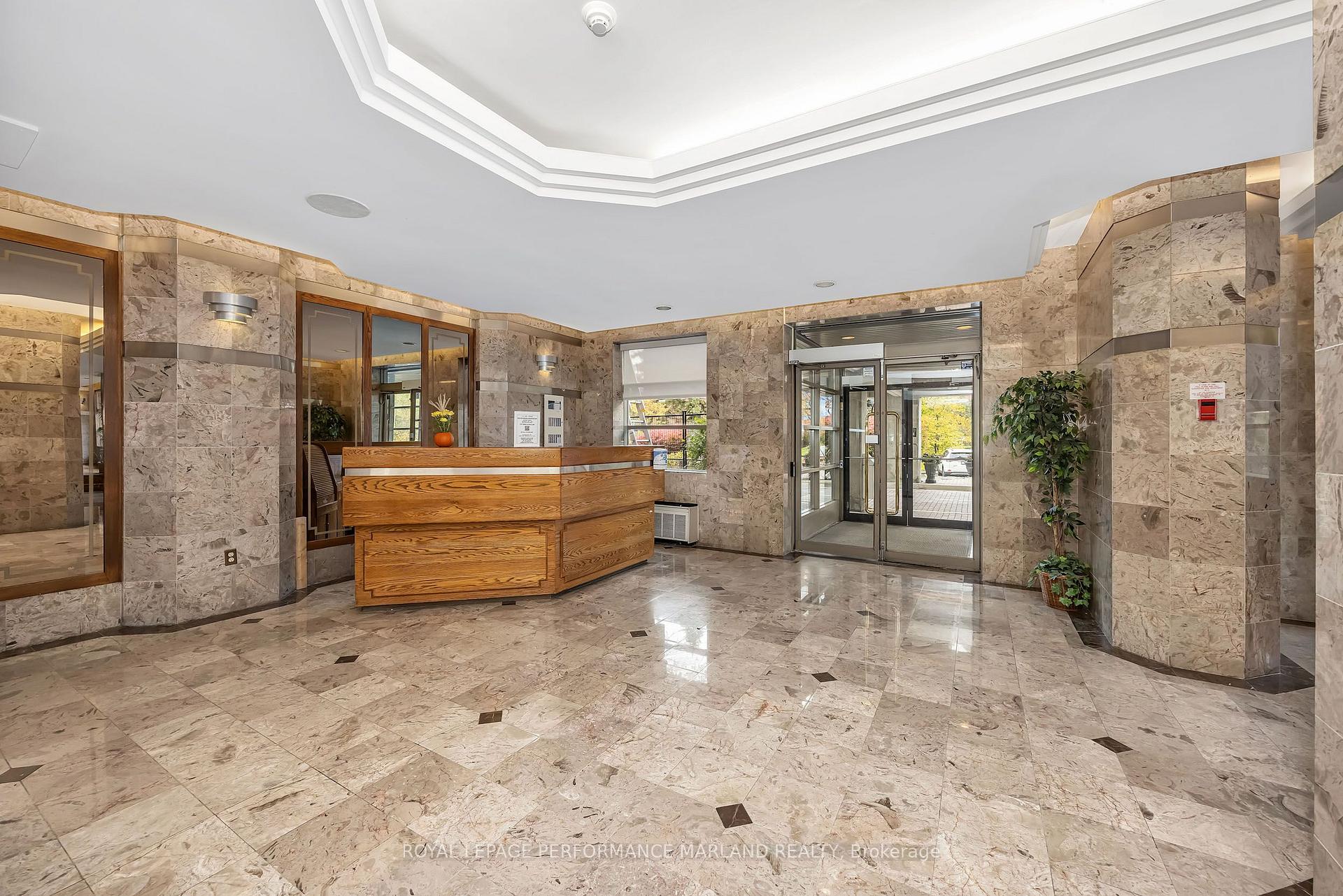 Photo 22 of Unit 706, 2759 Carousel Crescent, Ottawa, Emerald Woods/Sawmill Creek — HOMEH